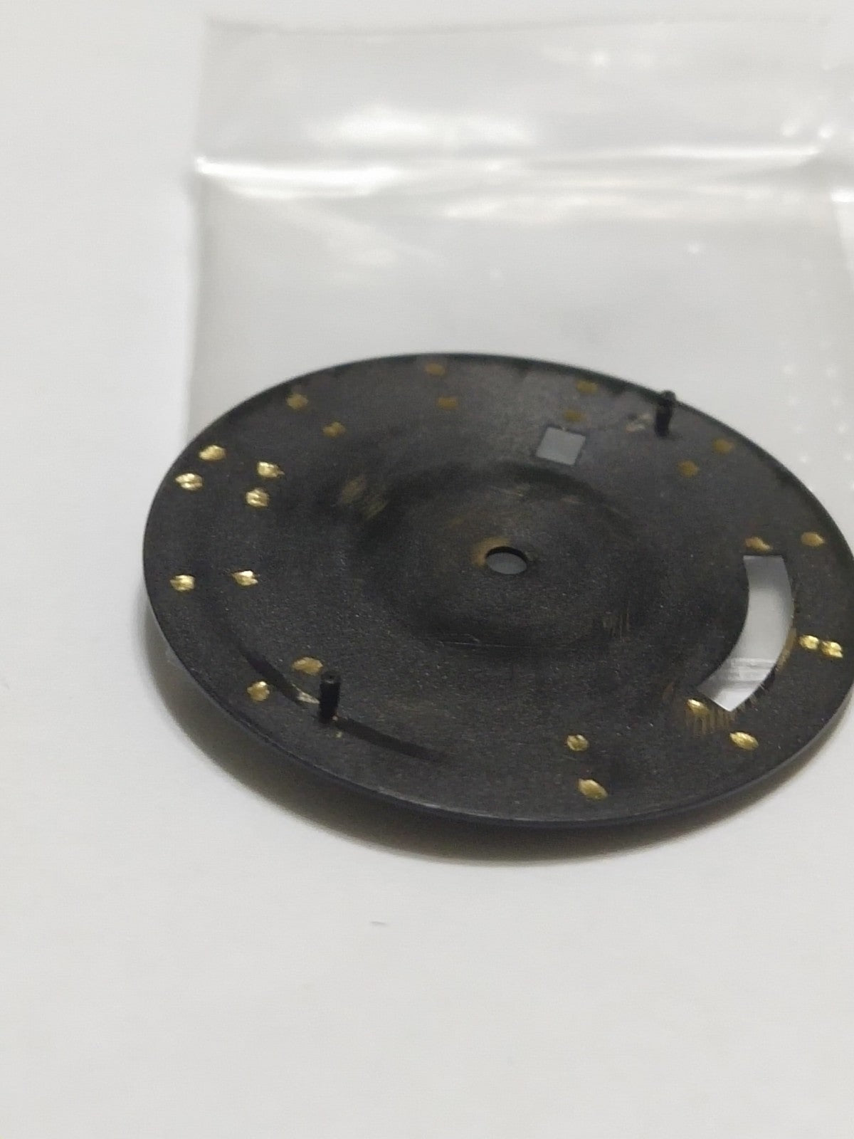 GUCCI Original / Dail /Day Date  / Part No. YDA05012/  black color 