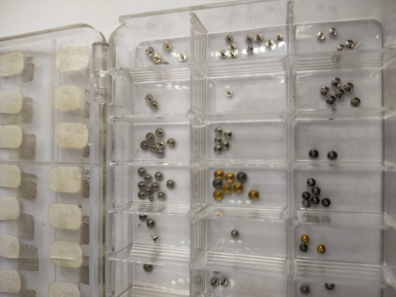 NOS SEIKO hour wheel Part 271 +++ Price from 25 to 40 per piece