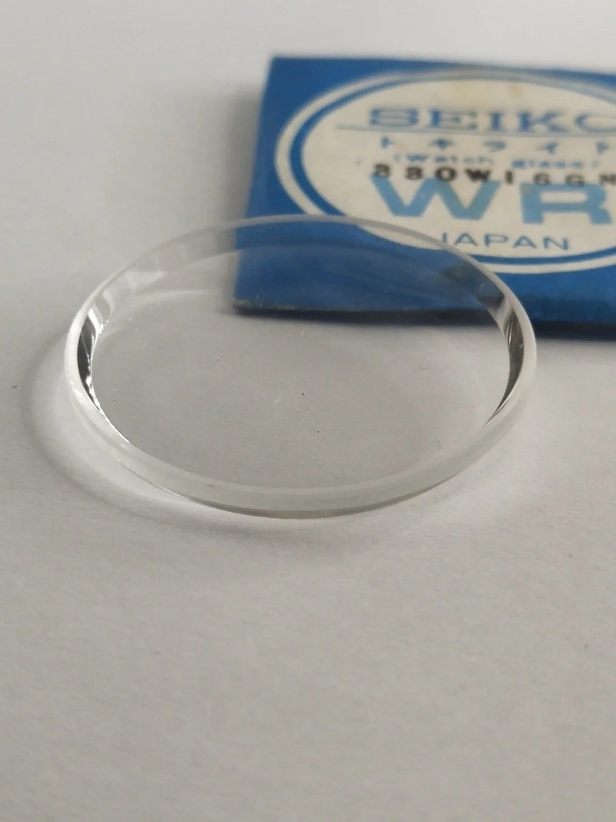 New old stock original Seiko glass 330W16GN