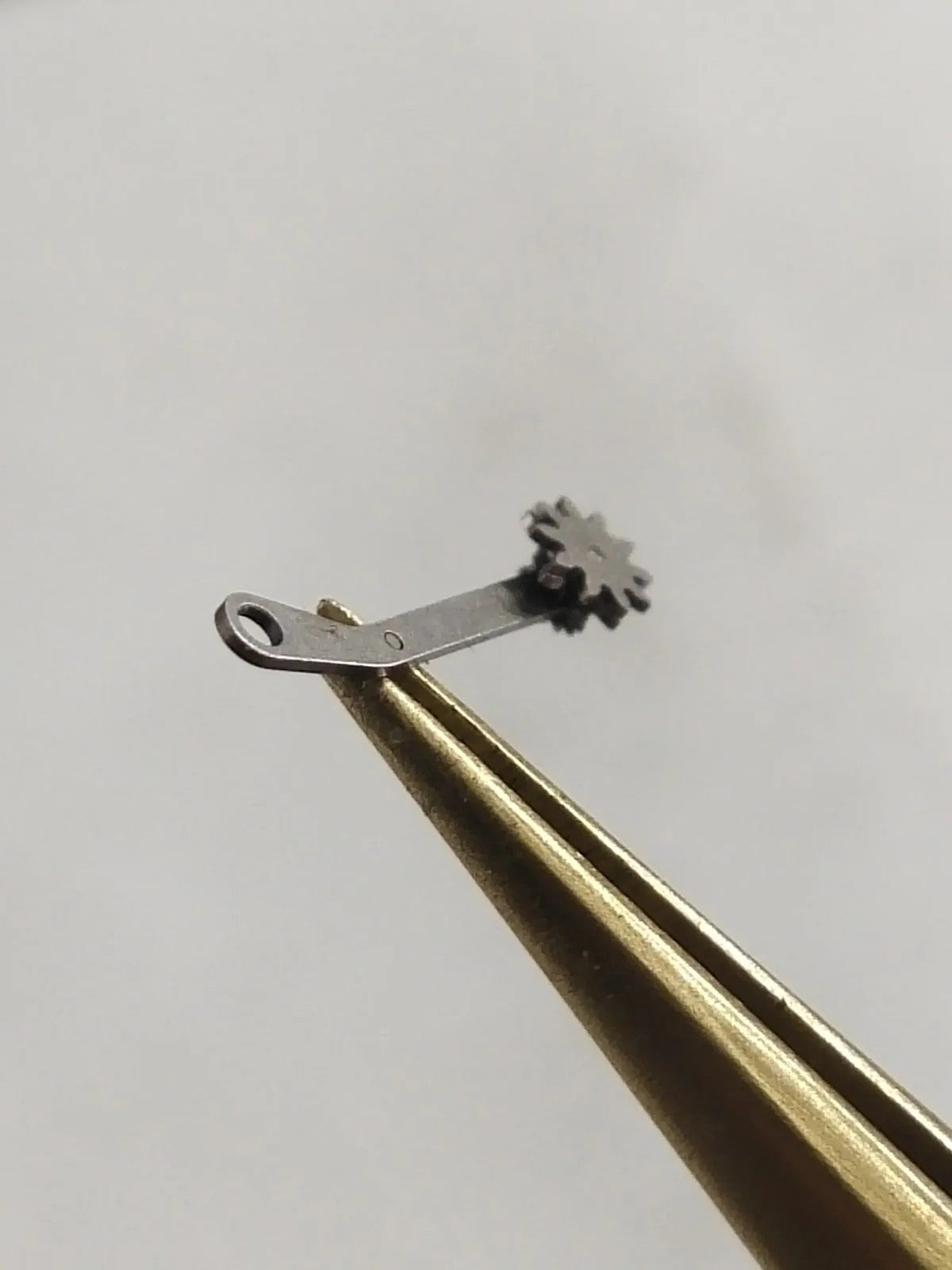 Omega original Cal/ 1020/1022/Part . 1020-1568 used