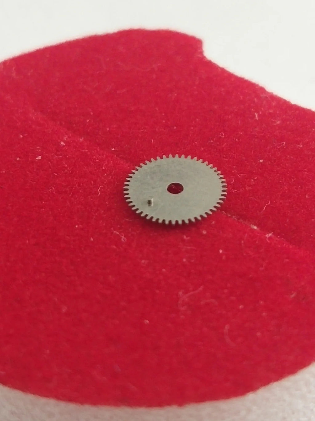 NOS Seiko Date Draiving wheel Parts 802 005 / 1 Pc