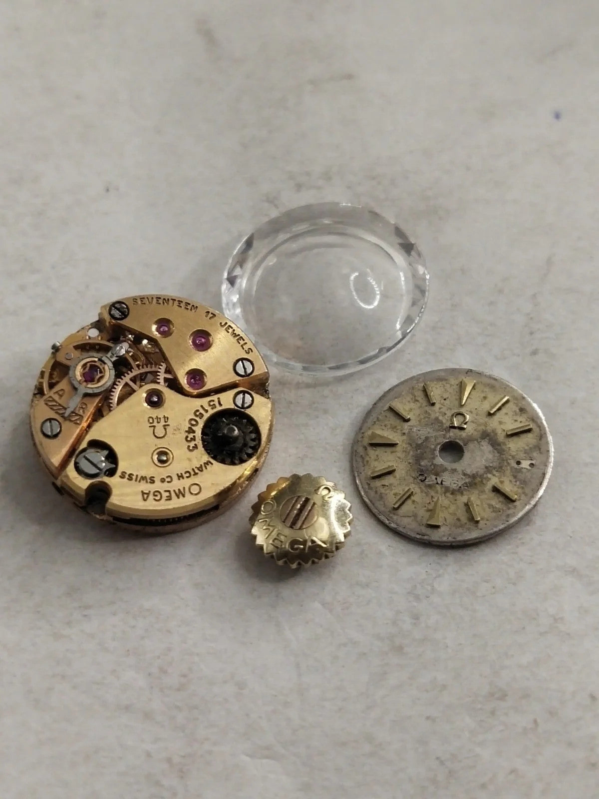 Omega 404 movement for spare parts / used / read description good