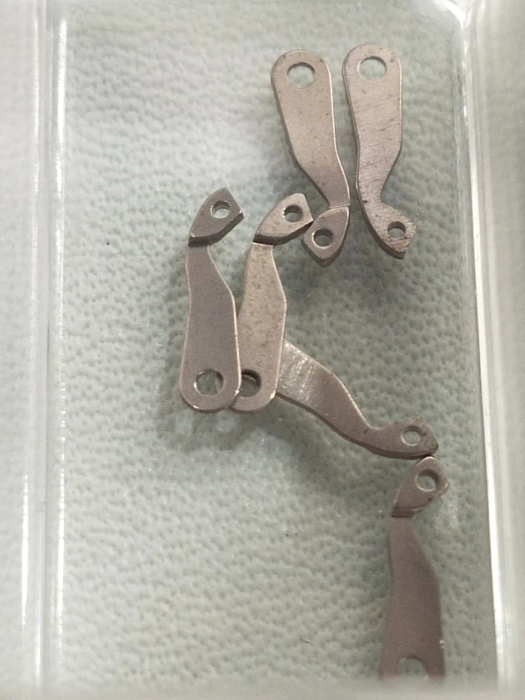 Seiko Part. 810 001 Date Jumper Cal. 5106A/5126A/5139A (1pc