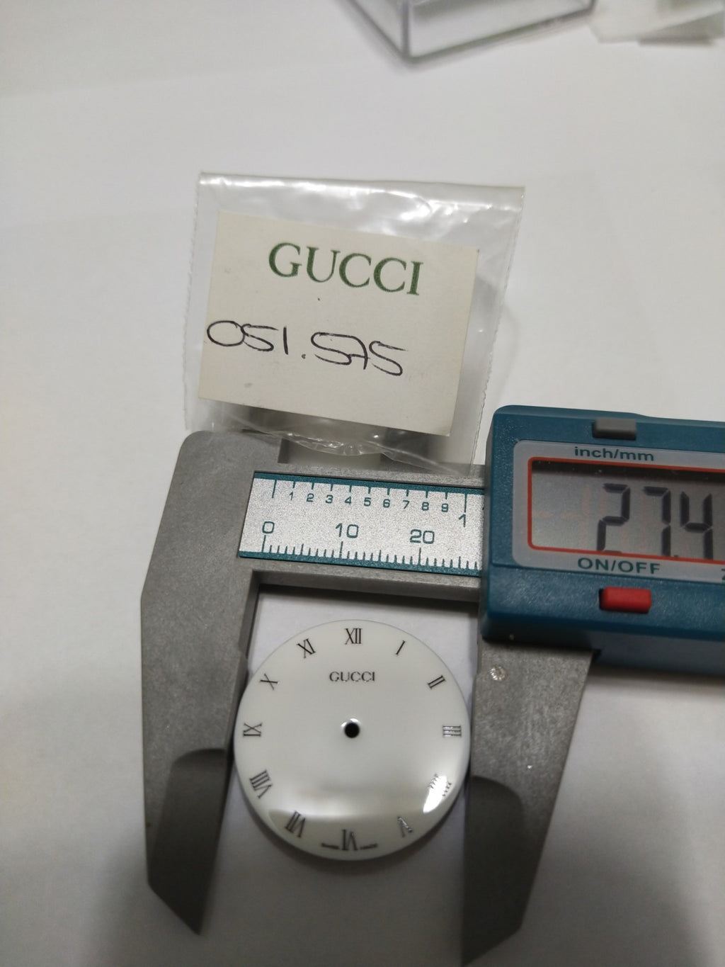 GUCCI Original / Dail   / Part No. 015.575/  Creamy color 