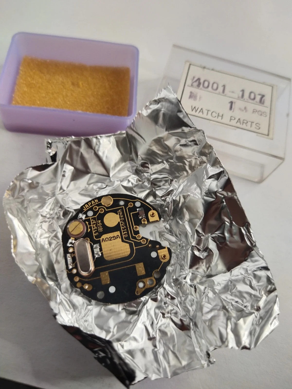 NOS Seiko original circuit part . 4001 107