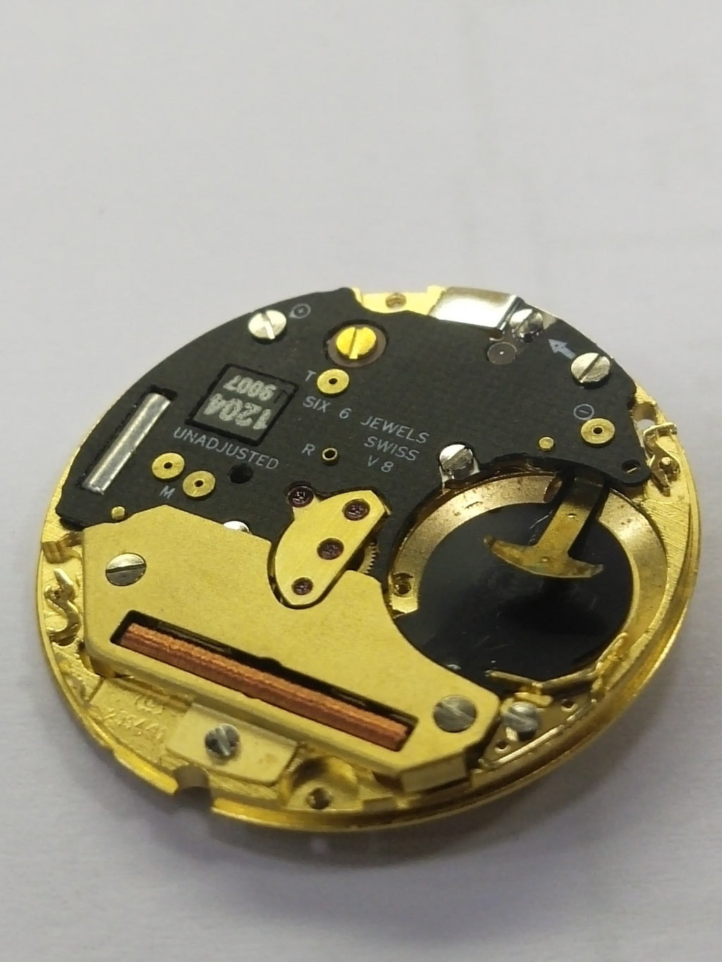 ETA 255 441 movement / 2 hands / date 3/4 clock /The Long minute wheel/Full work