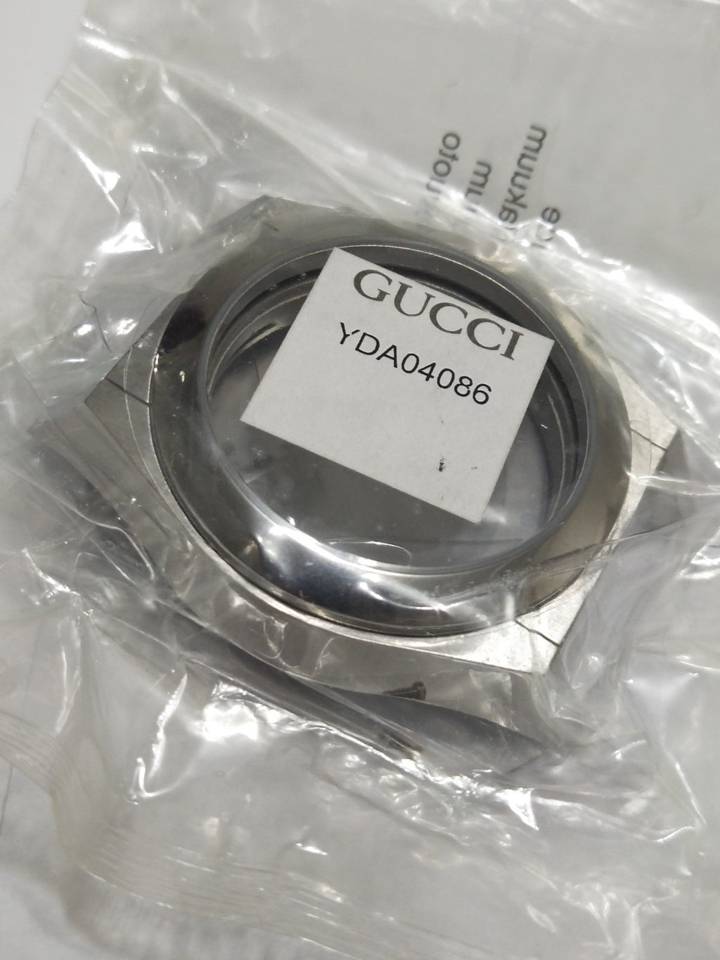 GUCCI Original / Complete Case/ Part No. YDA04086/Factory sealed 