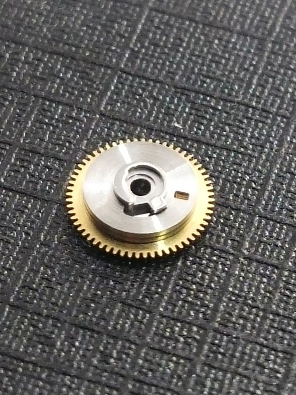 Rolex 3235 625 / Date Wheel Mounted /Genuine parts