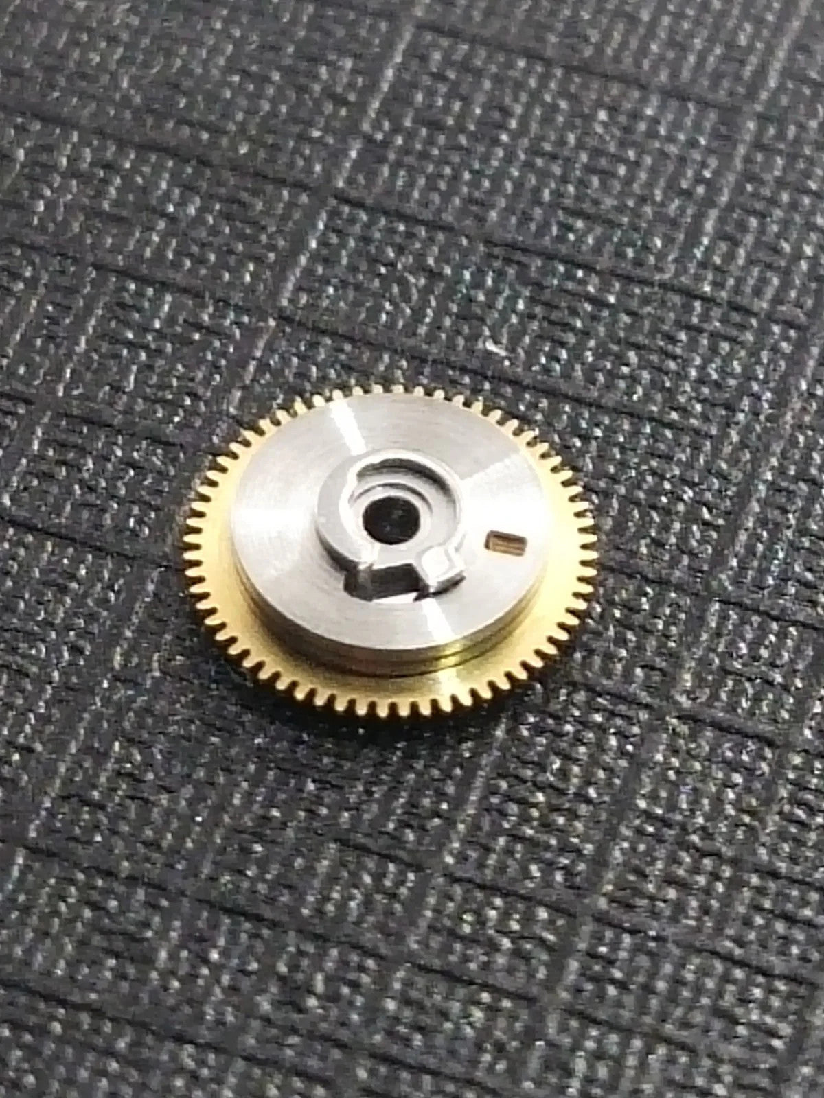 Rolex 3235 625 / Date Wheel Mounted /Genuine parts