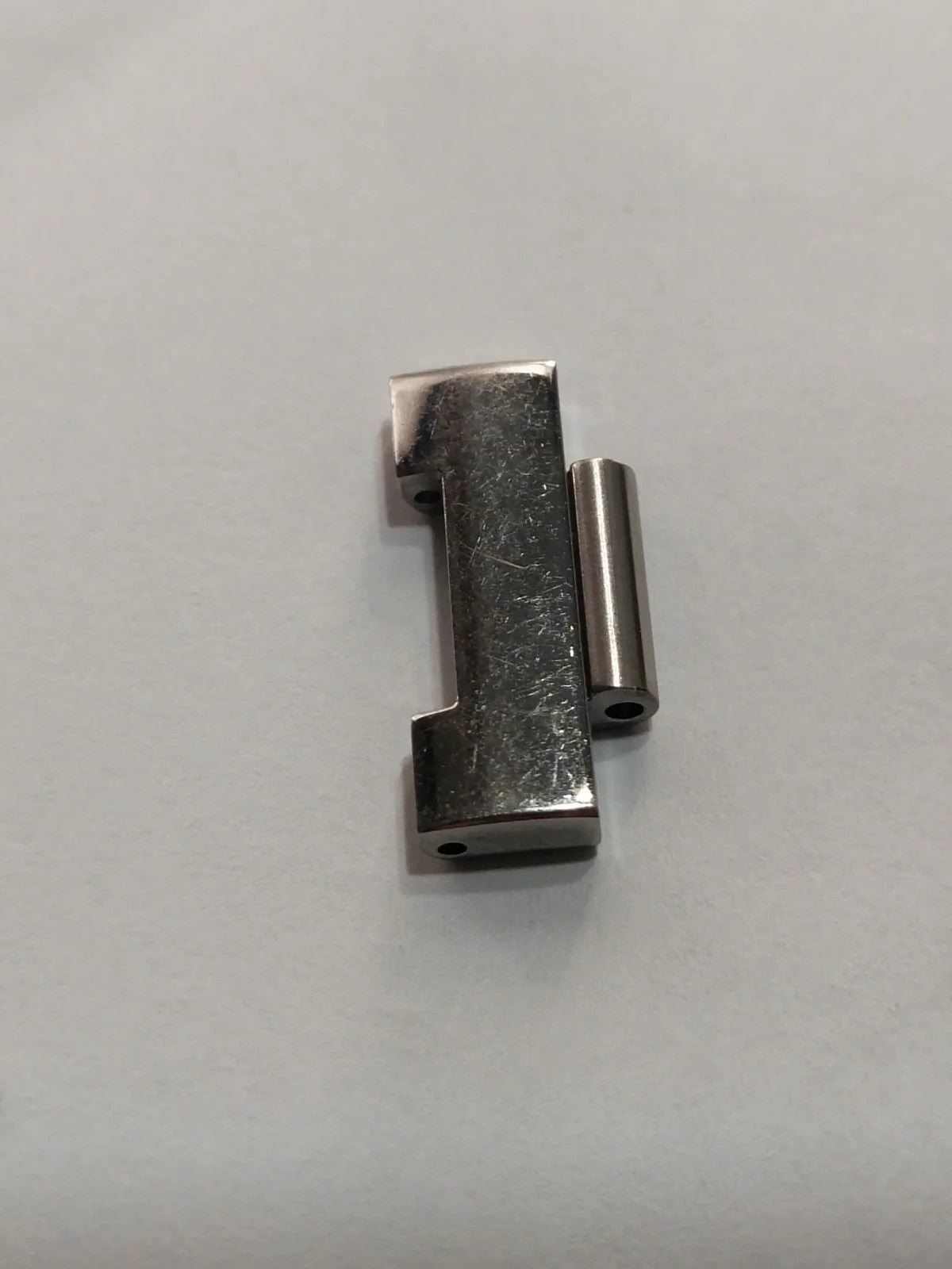 Original Gucci Steel LINK 18mm/ Price for one piece