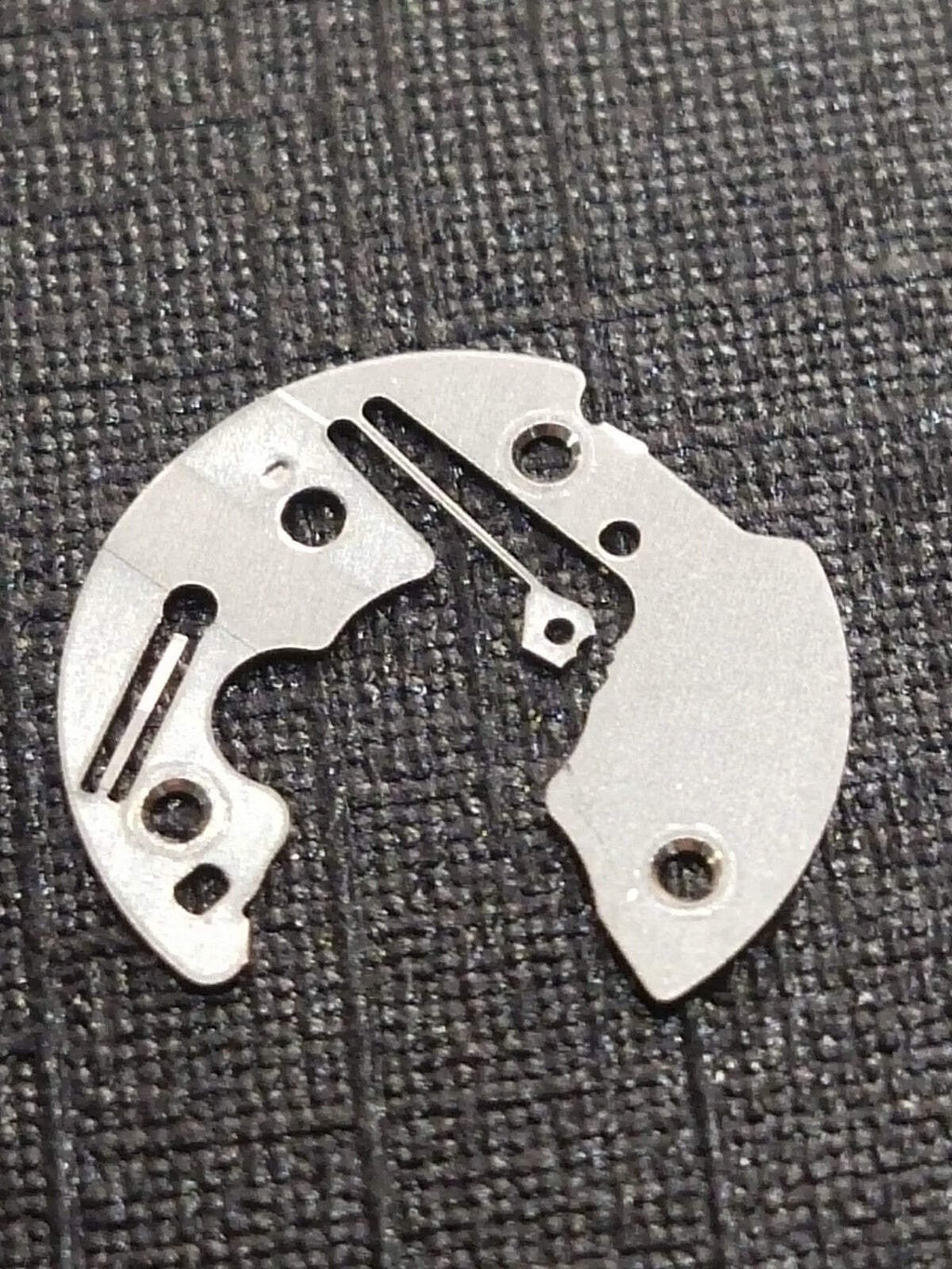 Seiko Part. 808 540 Date Dial guard Cal. 3E22A/23/29/32/39A (1pc