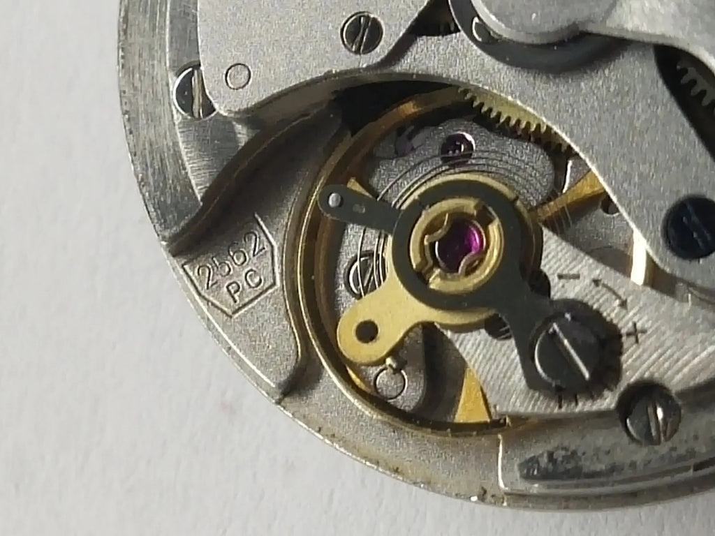 Zenith Automatic /2562pc/ Movement Used working