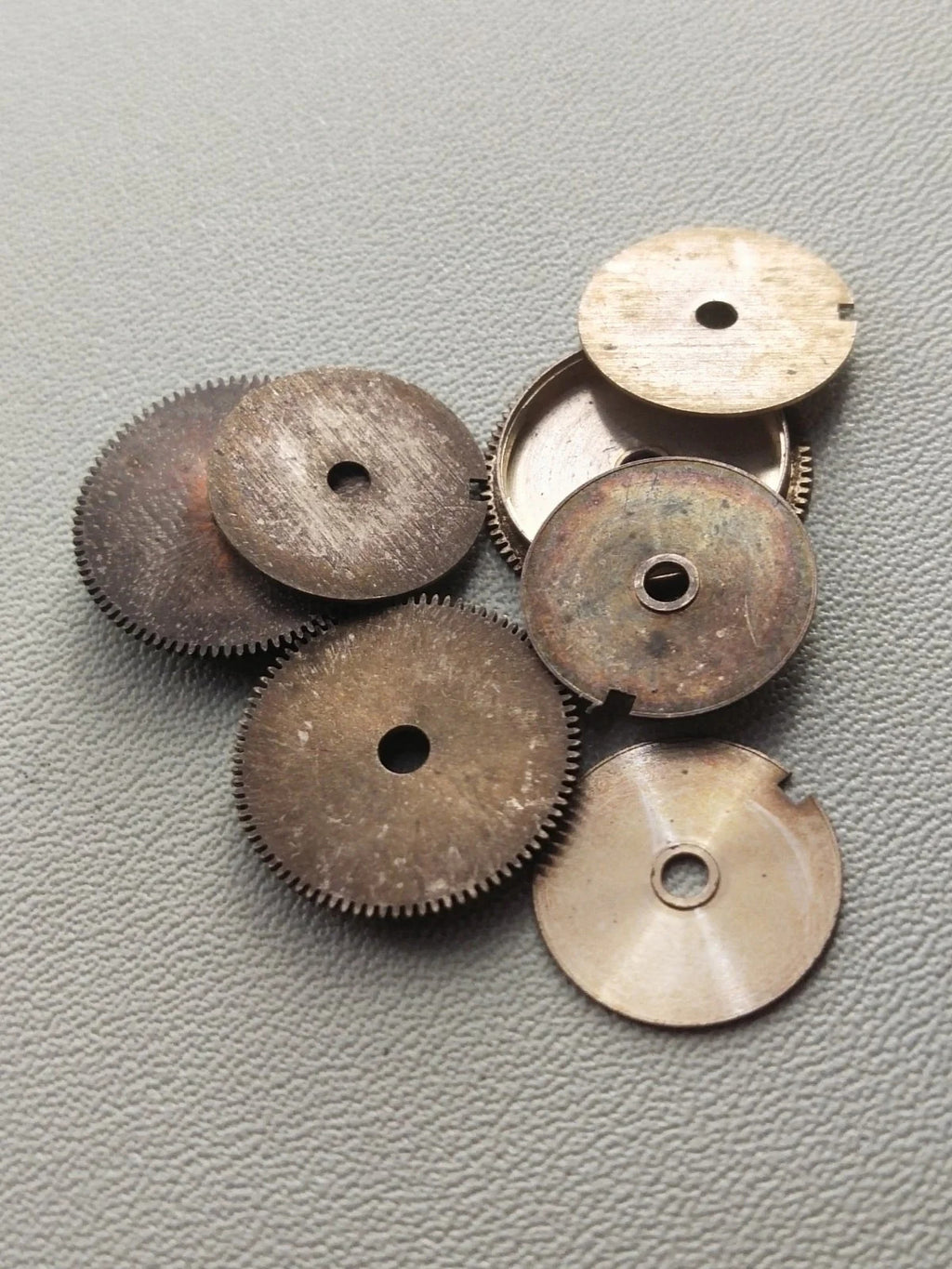 LANDERON Cal. 48/148/149/51/ chronograph/Part 182 /1pc