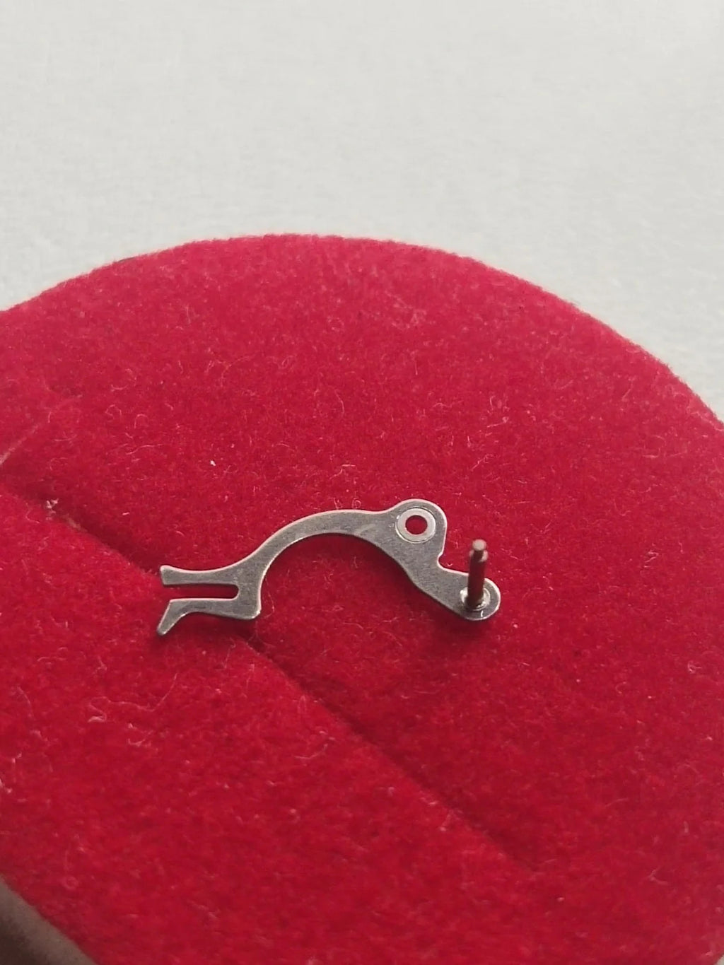 NOS SEIKO Original Part 754 617 /Cal. 6138/ 1 Pc