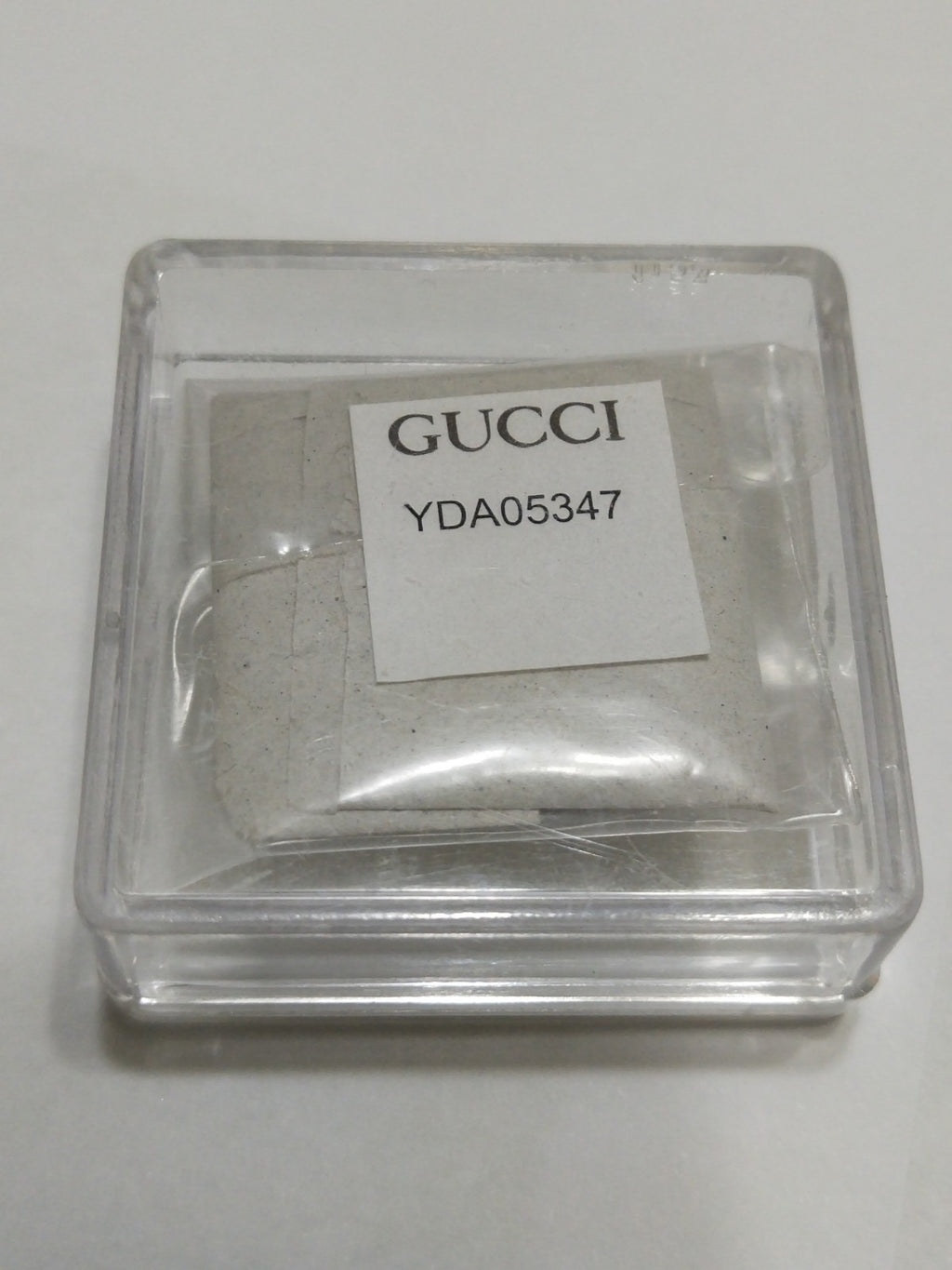GUCCI Original / Dail diamond/ Part No. YD05347 / Black color 