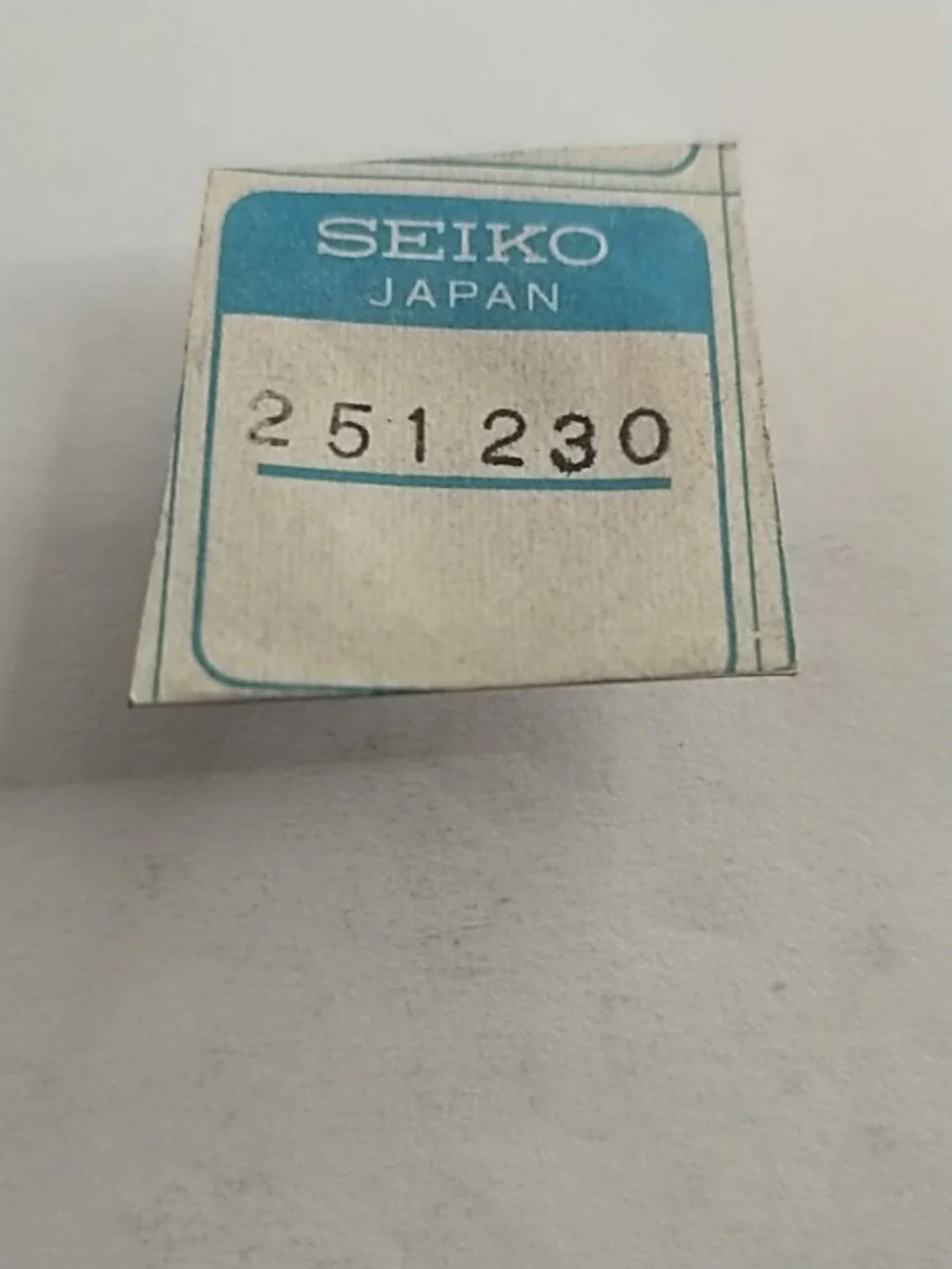 New Old Stock Seiko /2118A...17J/2104A/2107A/Part's Escape Wheel 251 230
