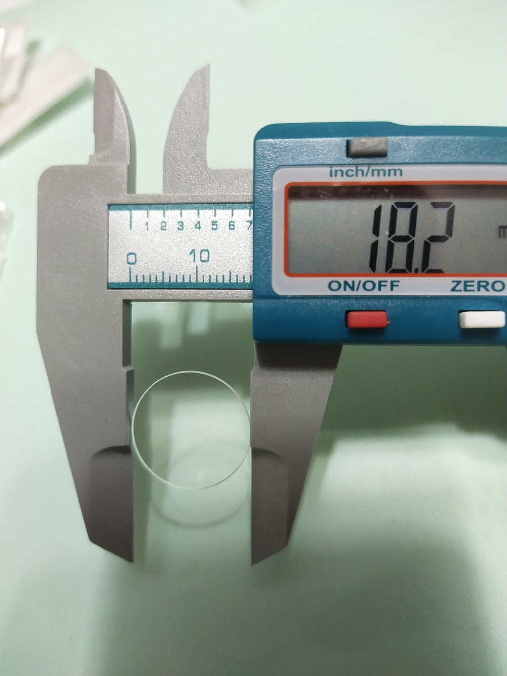 GUCCI Original /Crystal / Part No. 111.05 /0.7 Thickness 