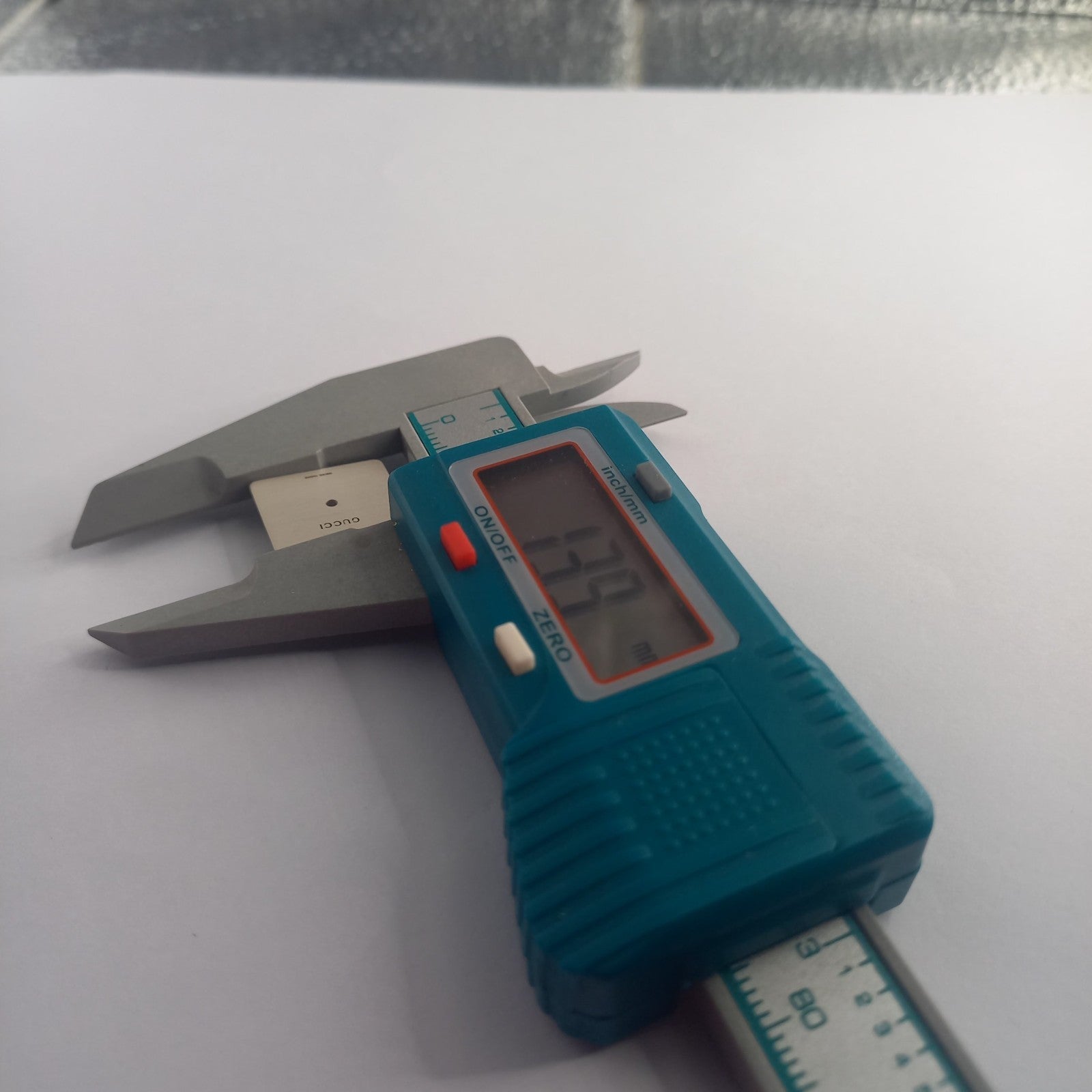 GUCCI Original /  Dail CADRAN ACIER 3600L/ Part No. 051.A332.6/ Color  SILVER