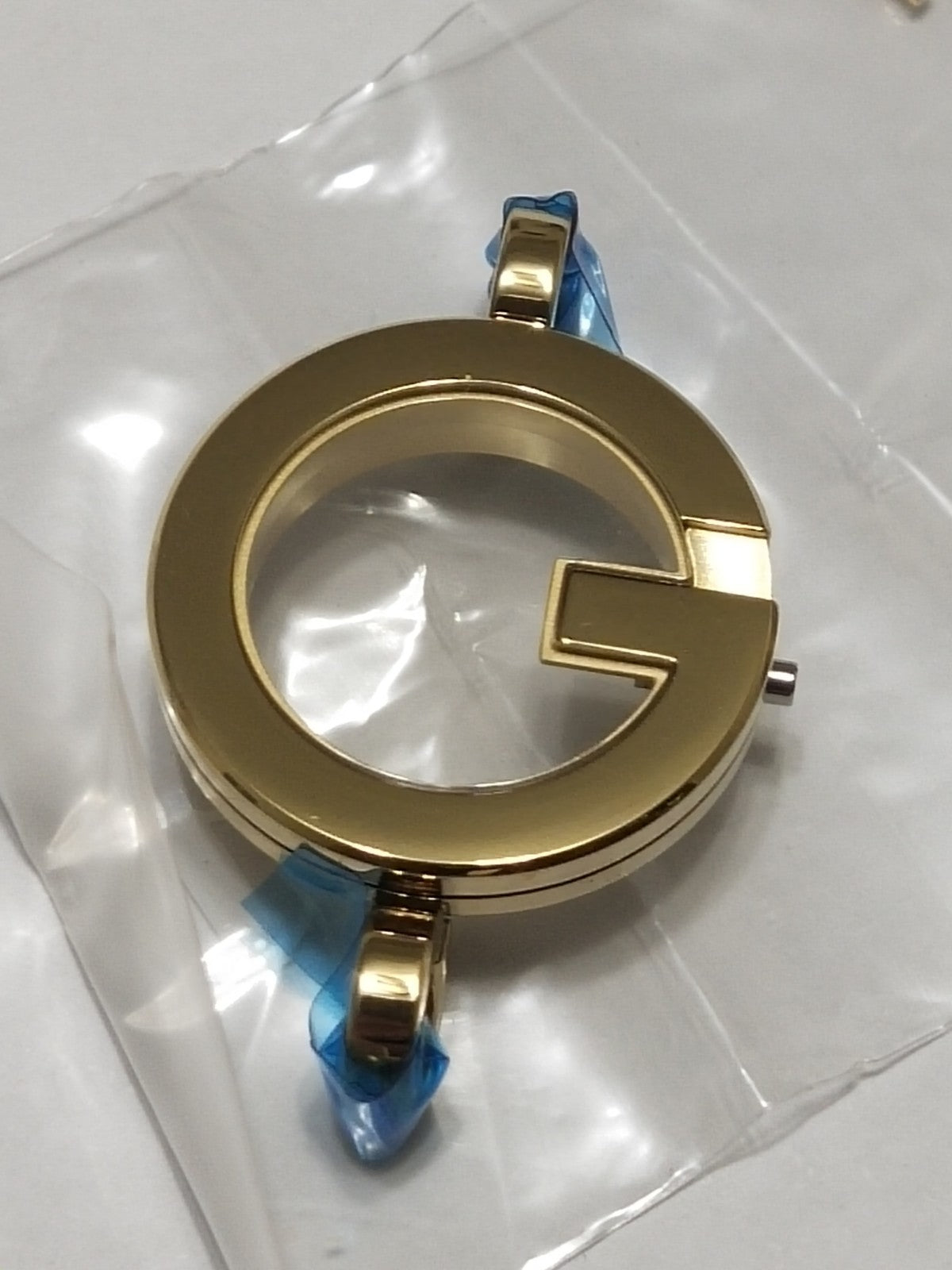GUCCI Original / Complete Case/ Part No. YDA11029 /  Gold color 