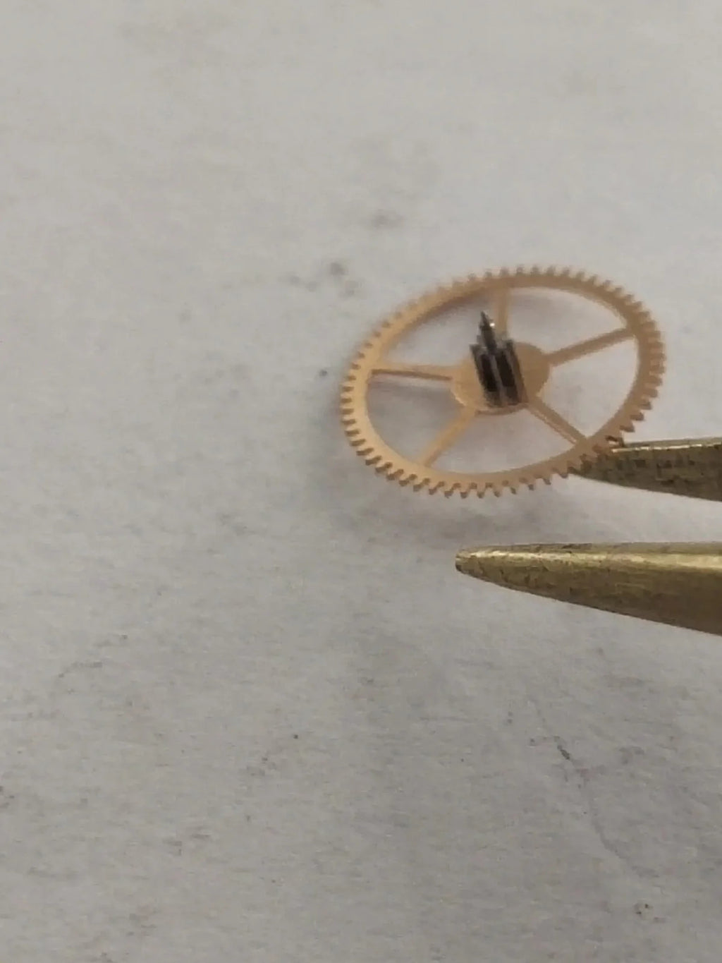NOS OMEGA Parts 550 1240
