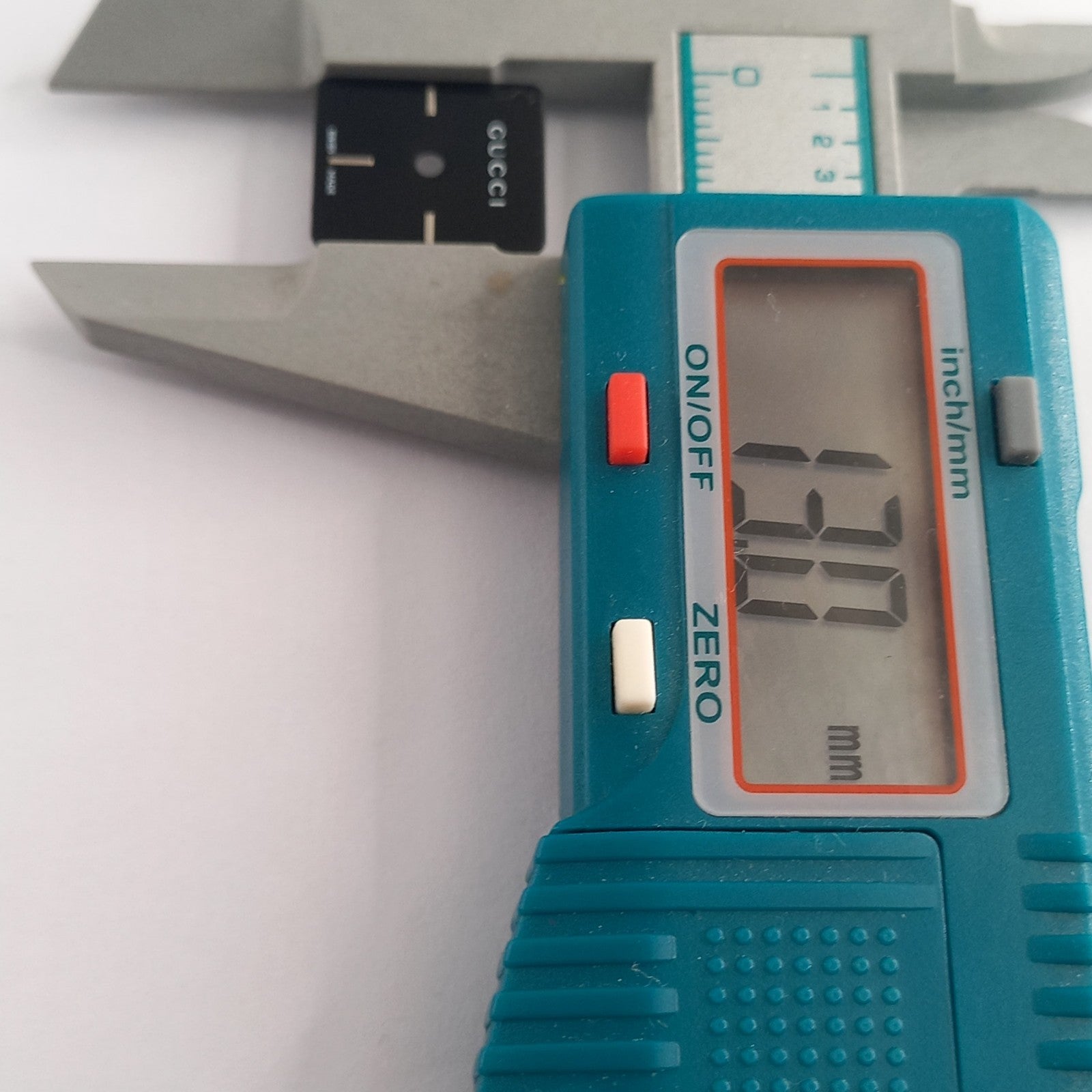 GUCCI Original / Dail  / Part No. YDA05237 / black color 