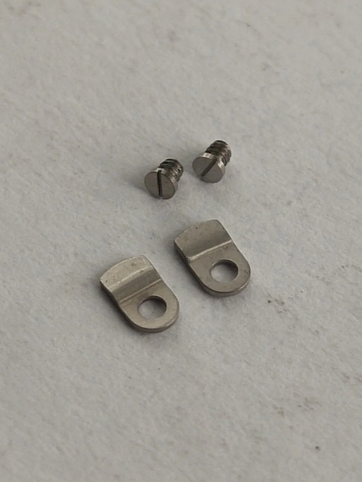 NOS OMEGA Watch Case Clamp with screws /3.3MM×2MM/ Part 1911