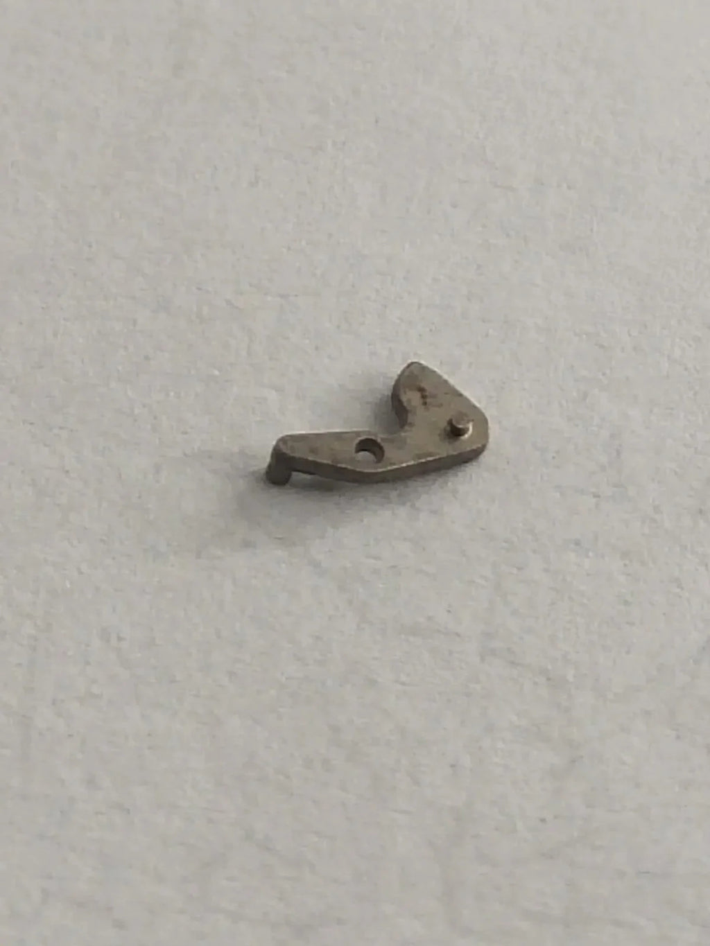 NOS SEIKO PARTS / Sitting lever/ Part . 383 110/Cal. 1104A/1100A /1Pc