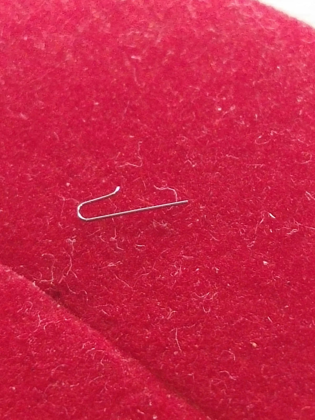 NOS Seiko Parts 687 250 /1pc