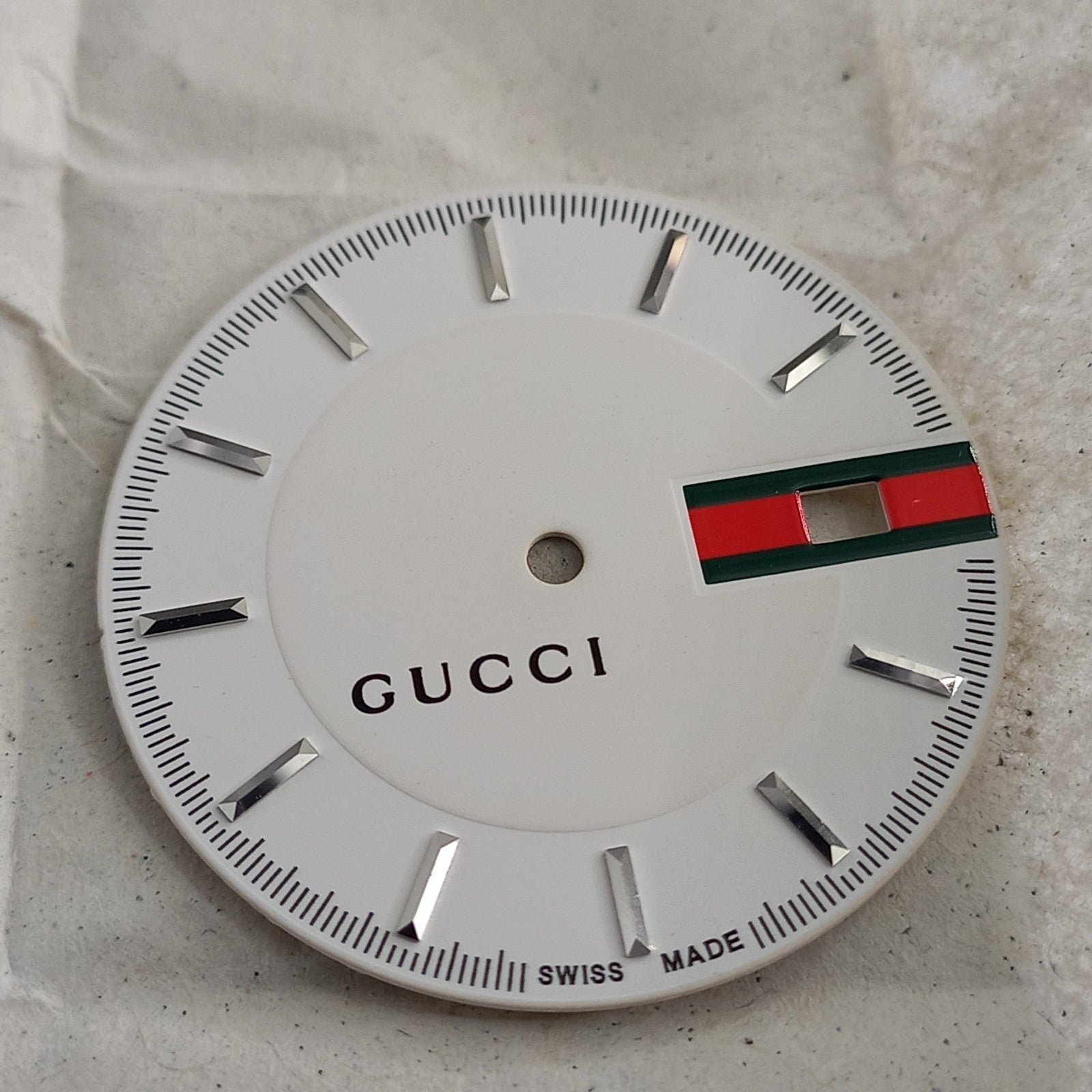 GUCCI Original / Dail   / Part No. YDA 05137/  white color 