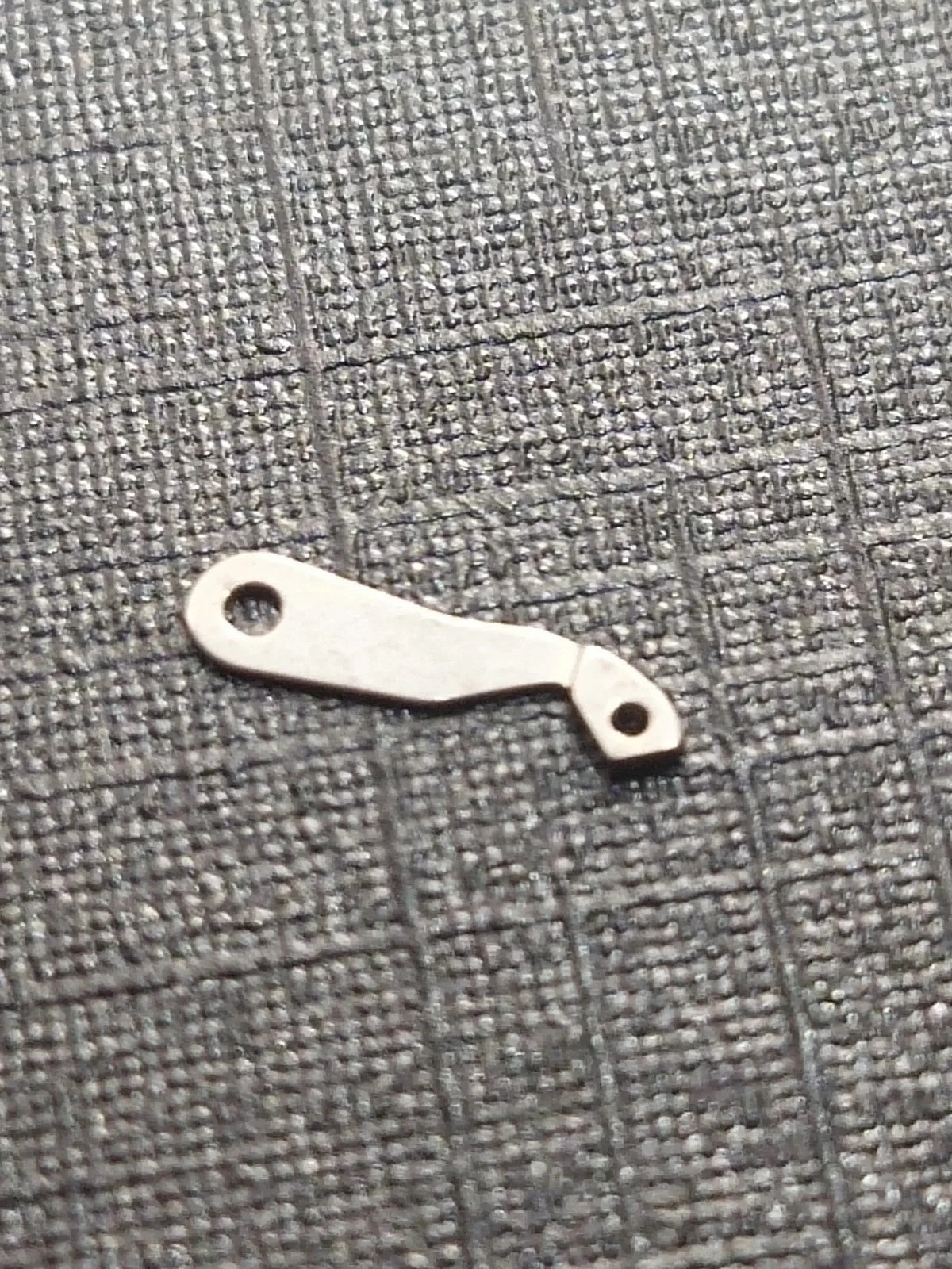 Seiko Part. 810 001 Date Jumper Cal. 5106A/5126A/5139A (1pc