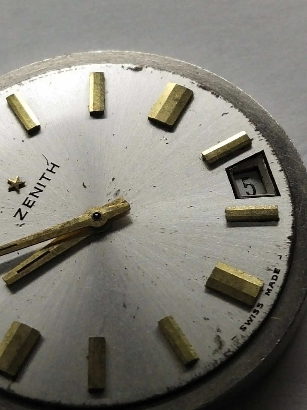 Zenith Manual /2523C/ Movement Used working With dial and hands