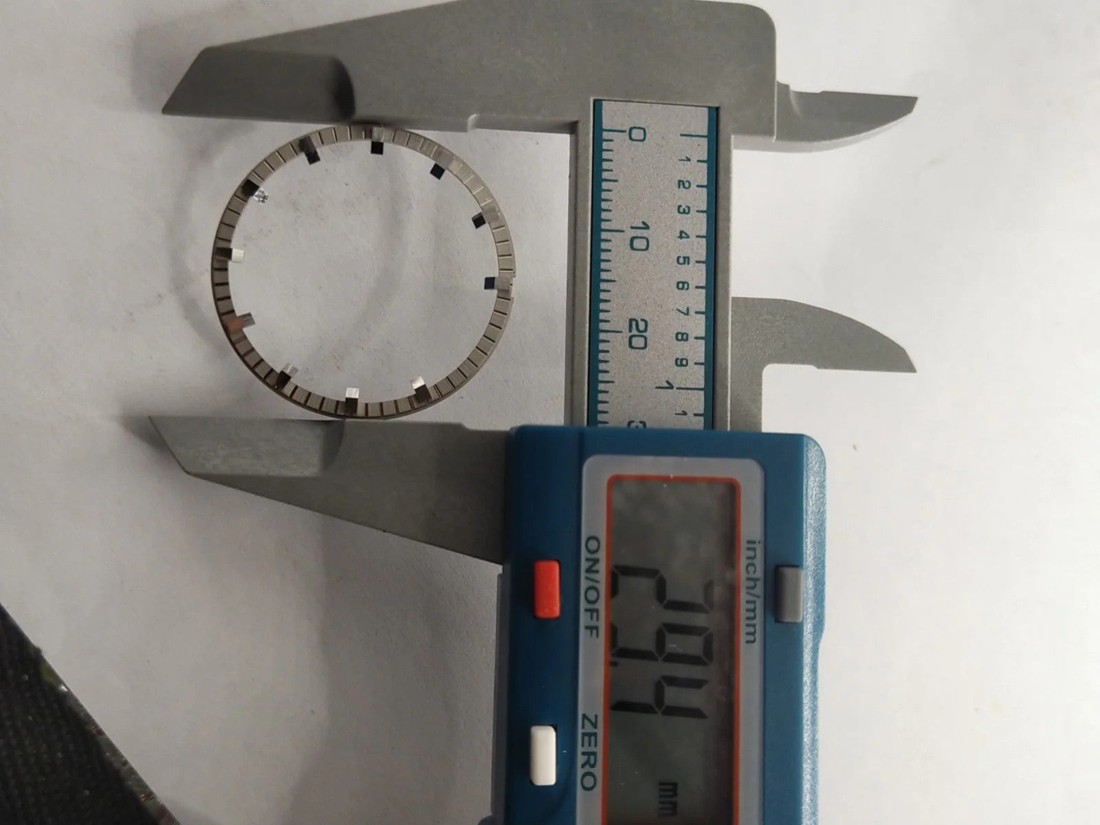 NOS Seiko Dial Ring silver color Part . 83055993