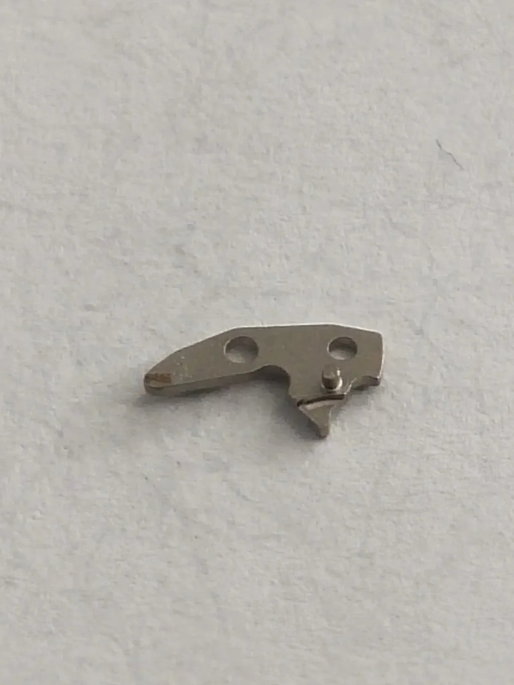NOS SEIKO / Sitting lever/ Part . 383 223/24/25/29/Cal. 2206A/2242A/2245A/1Pc