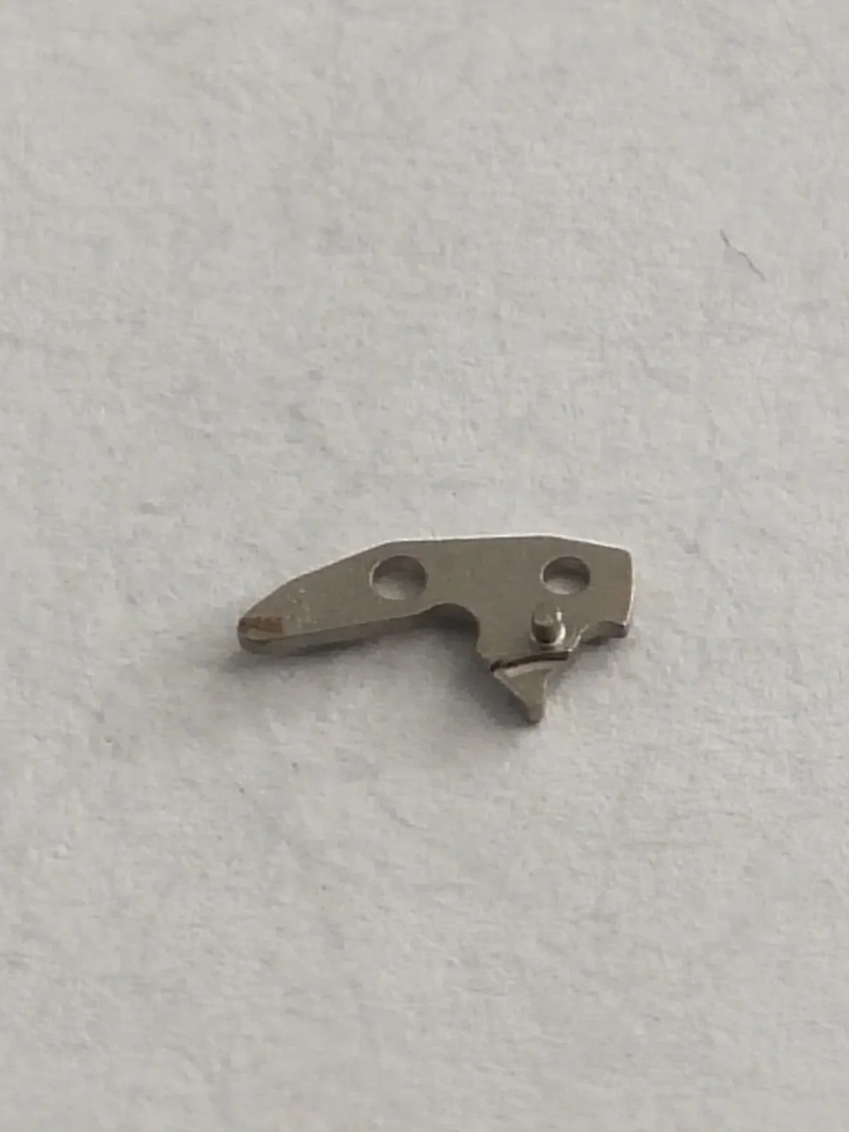 NOS SEIKO / Sitting lever/ Part . 383 223/24/25/29/Cal. 2206A/2242A/2245A/1Pc