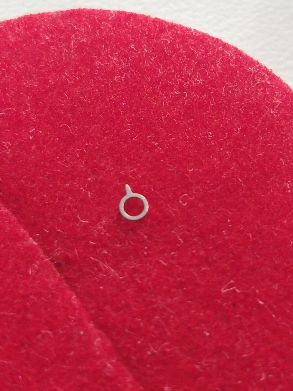 NOS Seiko Parts 556 011 /Cal. 4325A/1pc