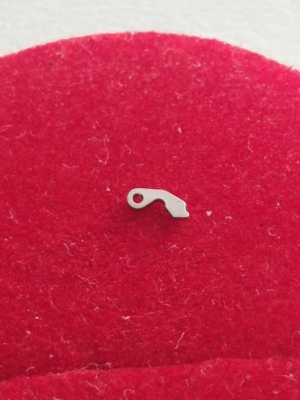 NOS Seiko Parts 873 220/Cal . 2206A/1 Pc