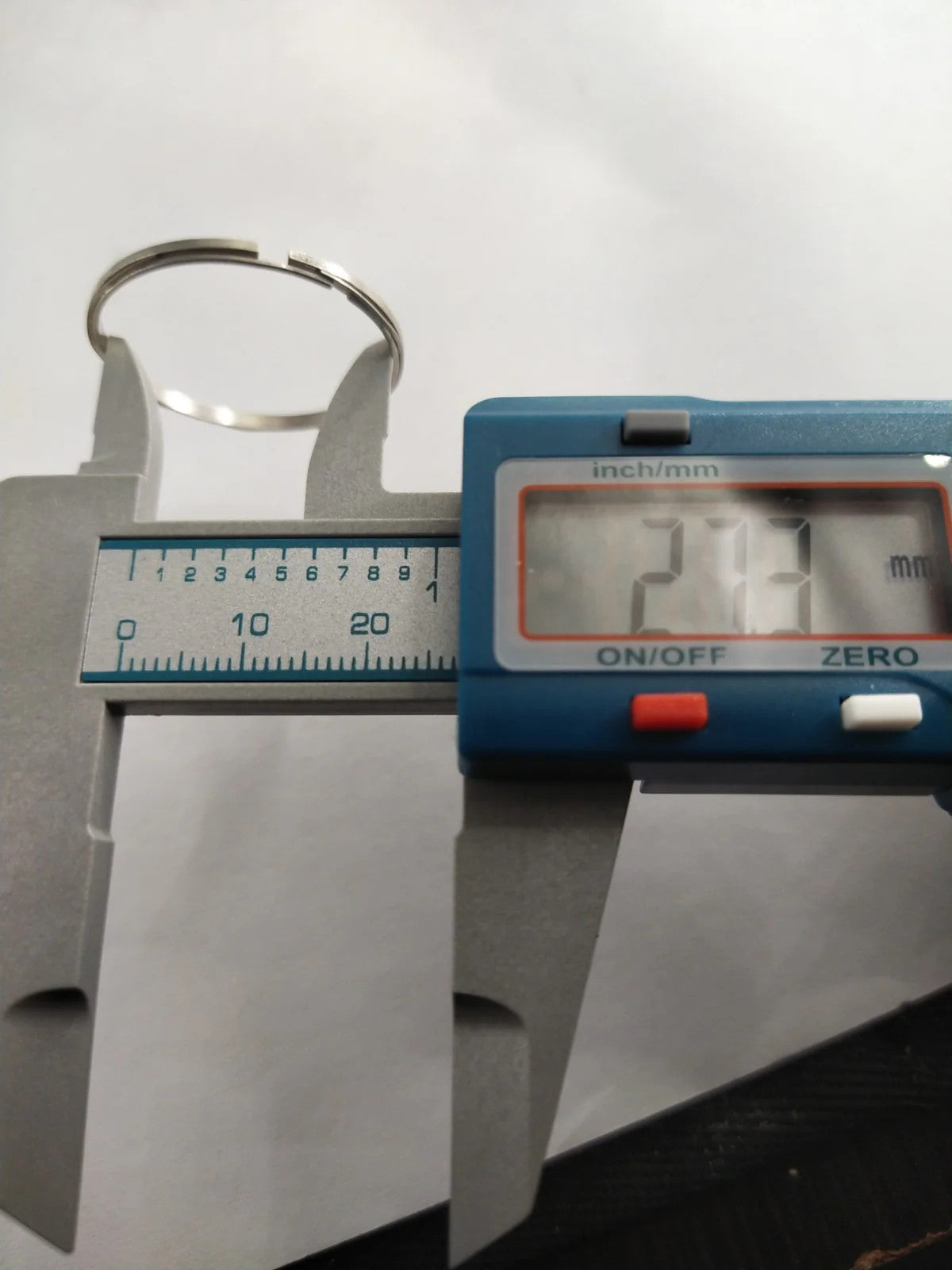 NOS Seiko Part . 8310 8945 / Case Ring