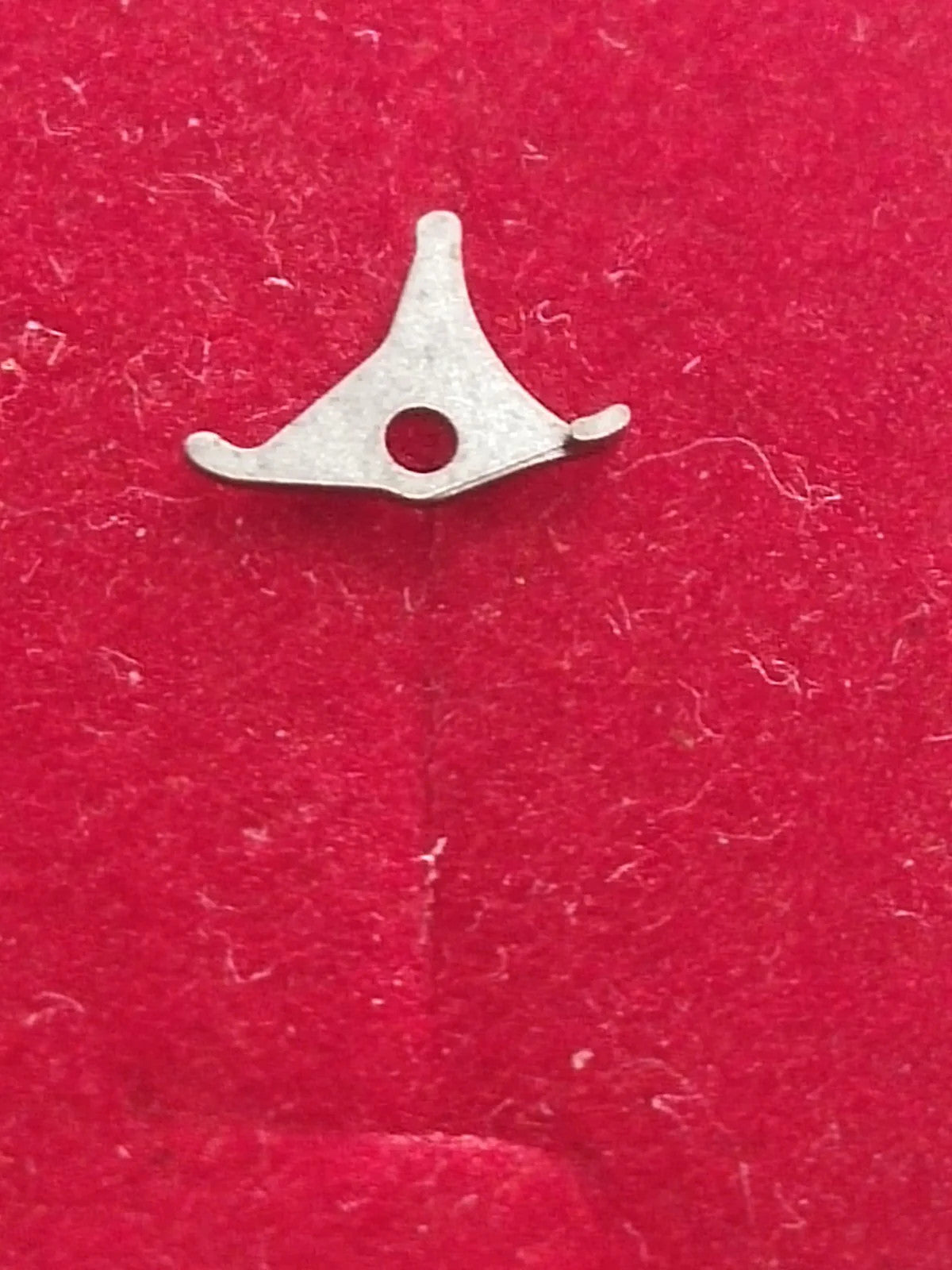 NOS Seiko Parts 880 220/Cal. 2205A/2202A/1 Pc