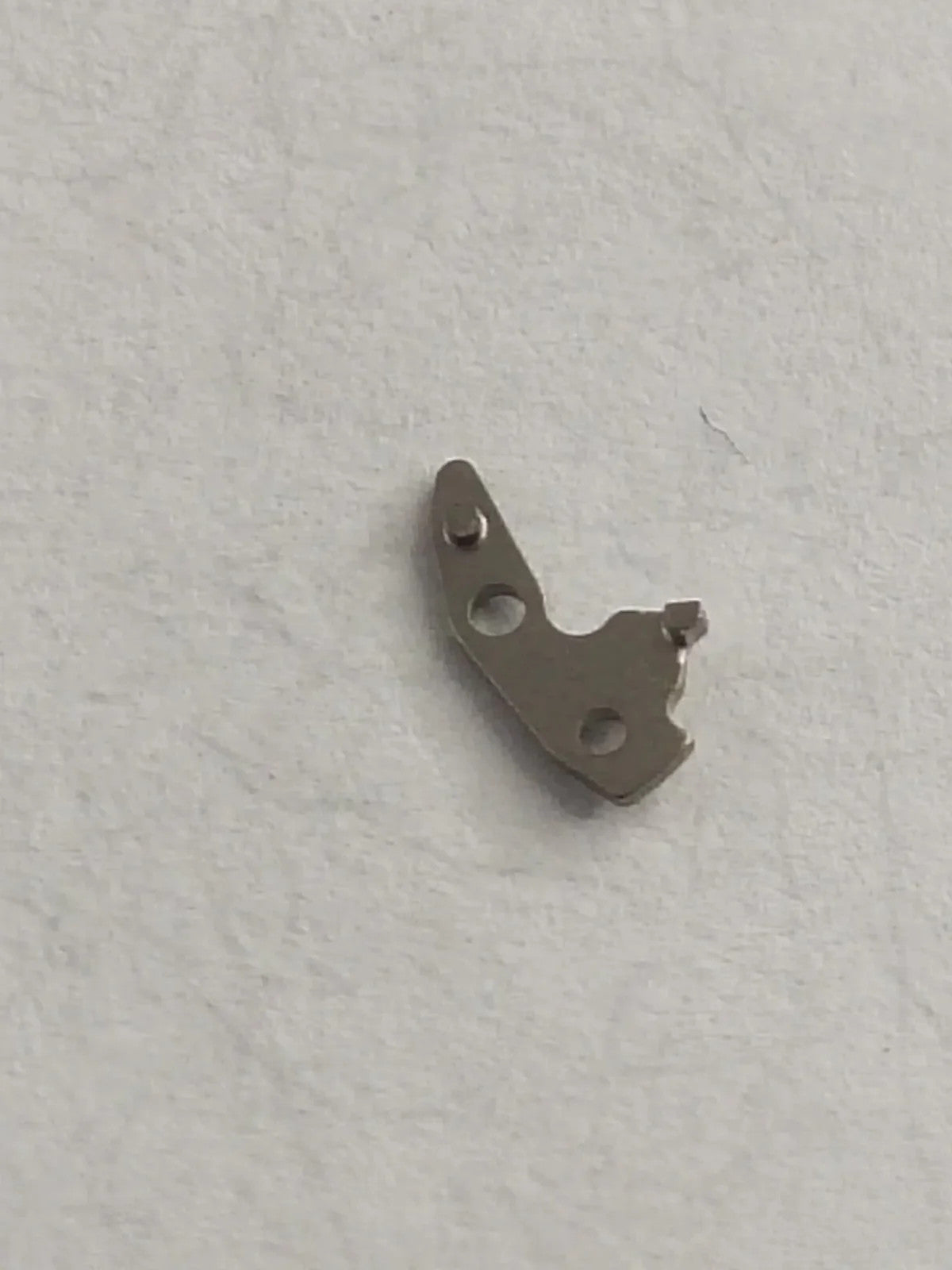NOS SEIKO / Sitting lever/ Part . 383 223/24/25/29/Cal. 2206A/2242A/2245A/1Pc