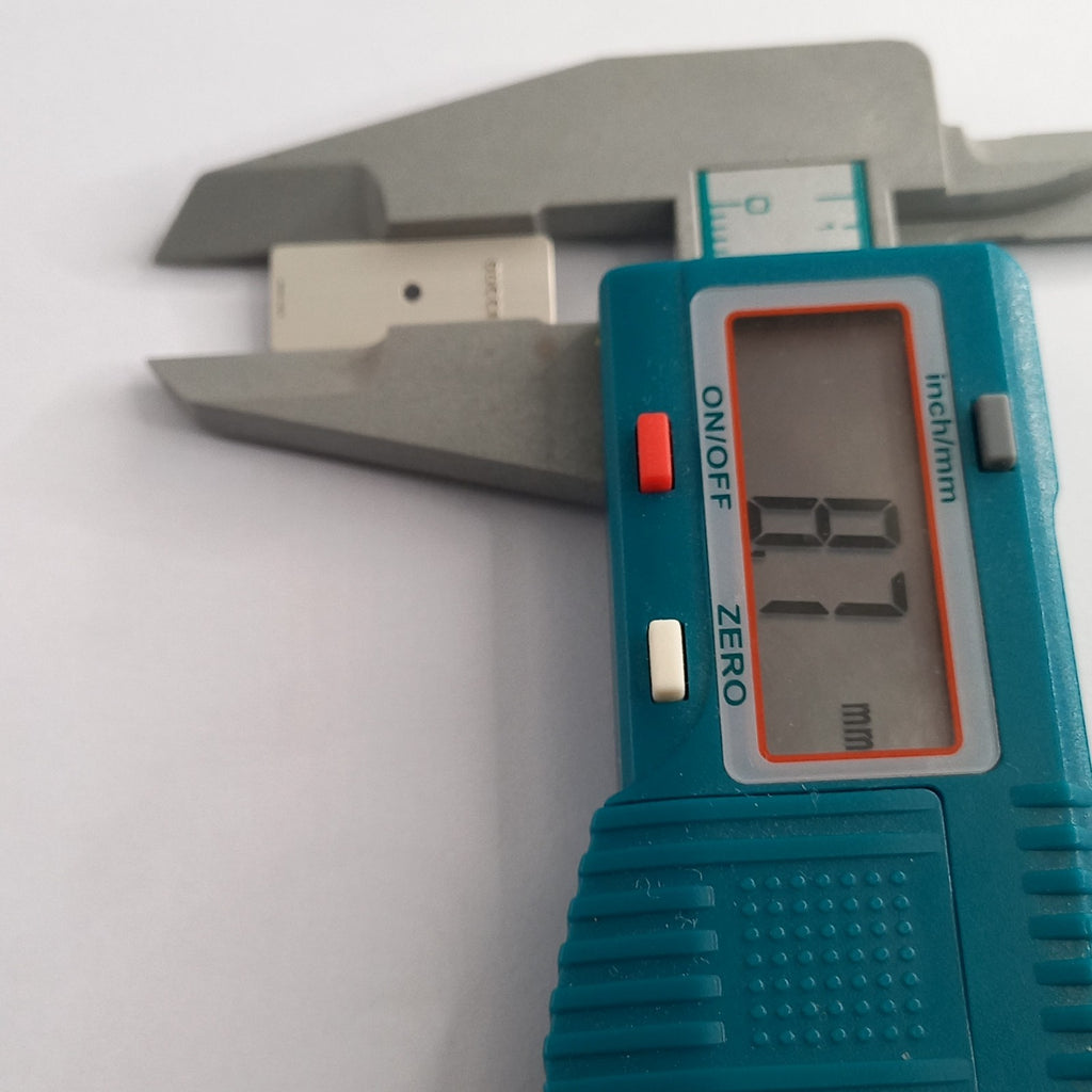 GUCCI Original / Dail   / Part No. 051 .A445.5/  CREMY color 