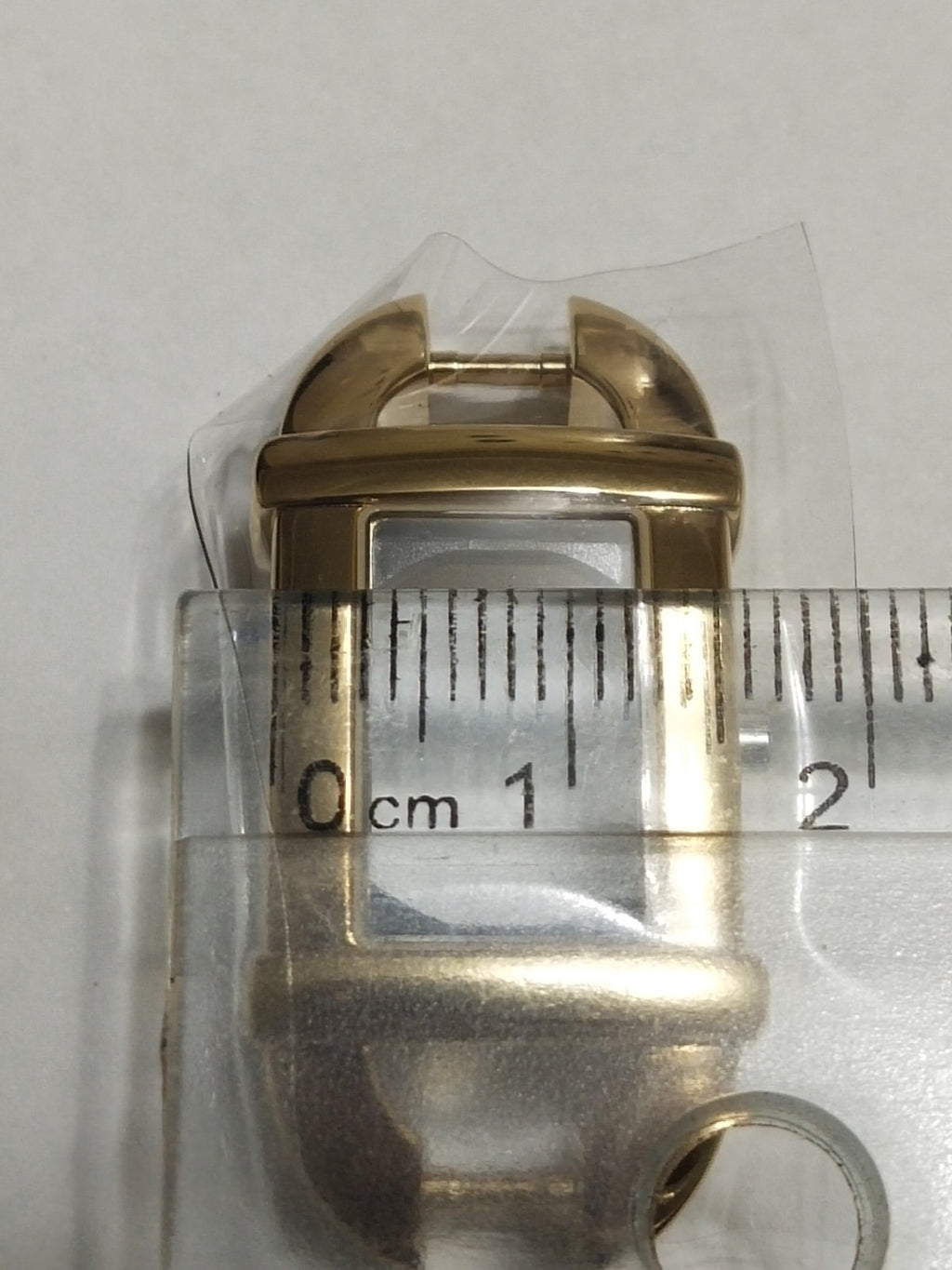 GUCCI Original / Complete Case/ Part No. YDA04040/ 6800L Gold color 