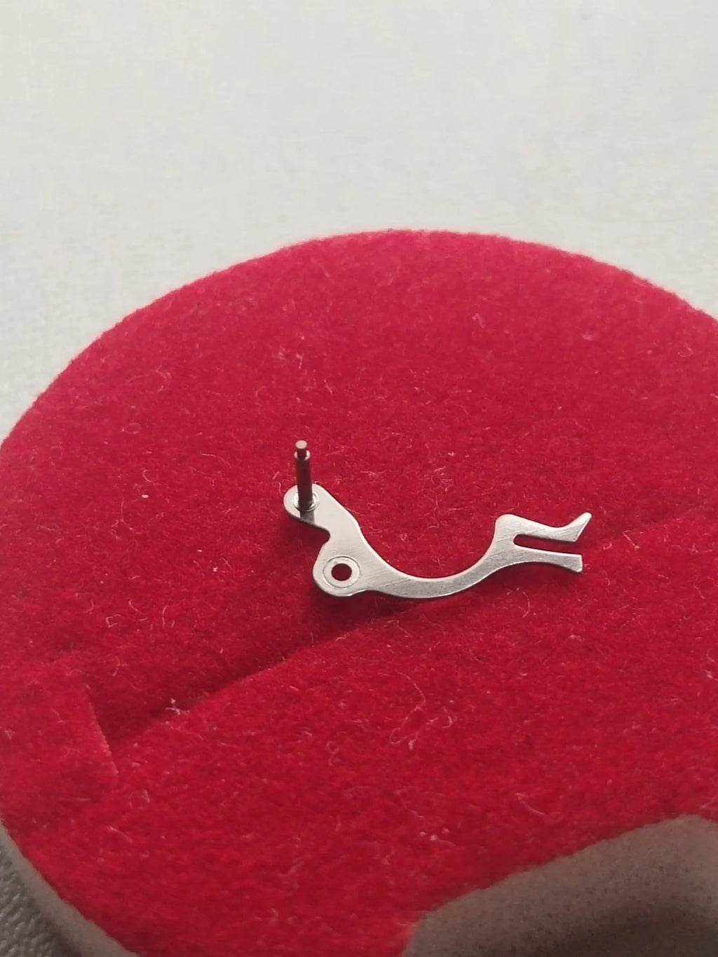 NOS SEIKO Original Part 754 617 /Cal. 6138/ 1 Pc