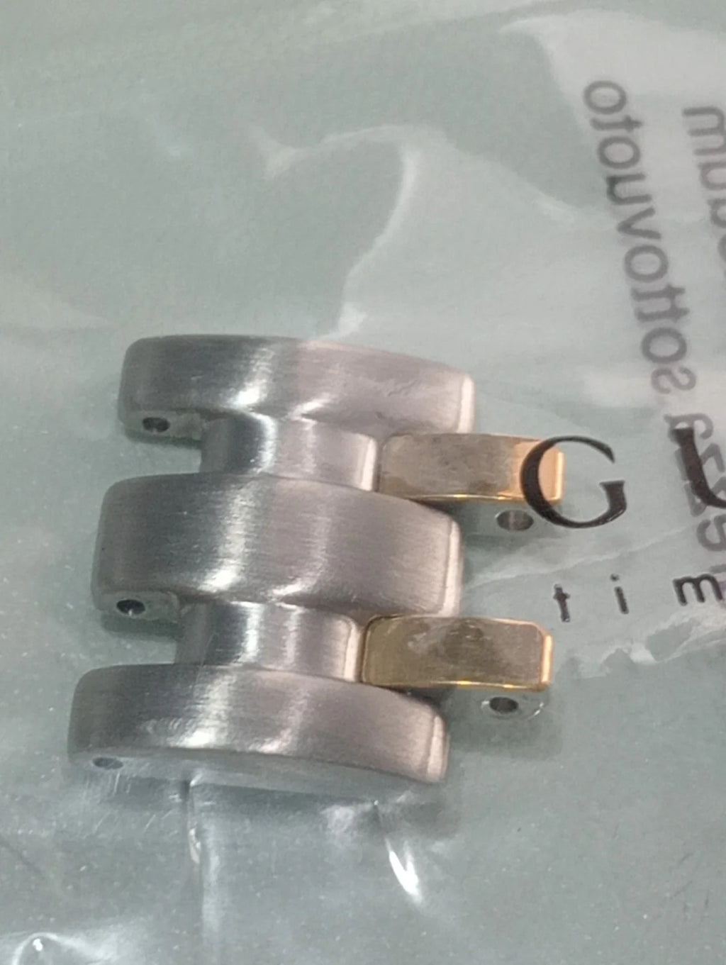 GUCCI Original / Link T.T / Part No. 163.536.1 / 18m.m