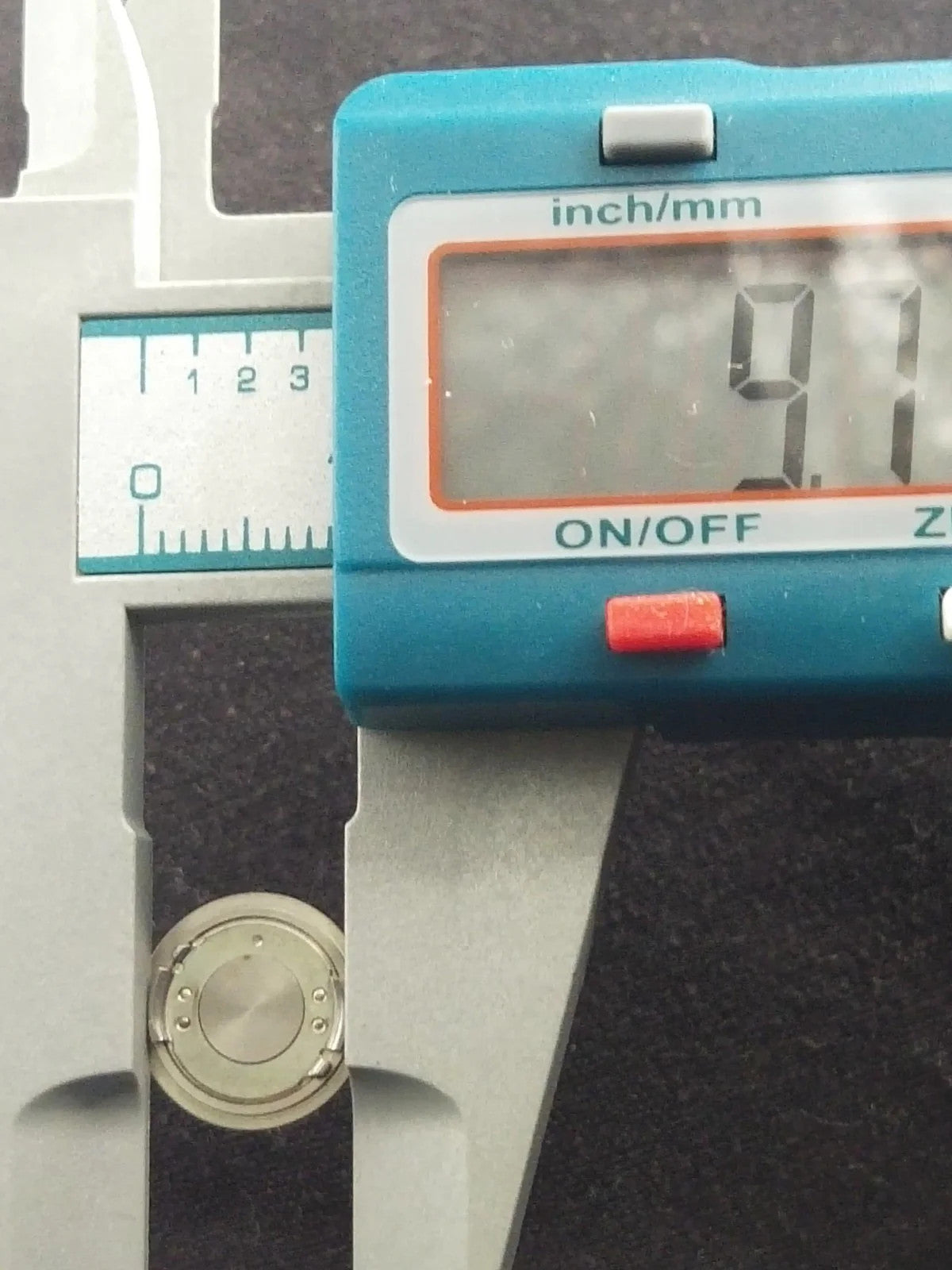 NOS Seiko Part . 8359 9649 Battery Hatch Cover