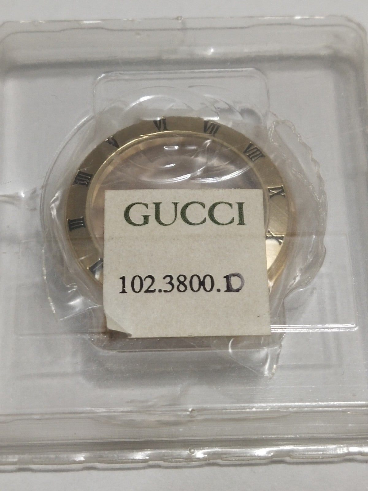 GUCCI Original / Complete Case/ Part No. 102.3800./ 3800jr Gold color 