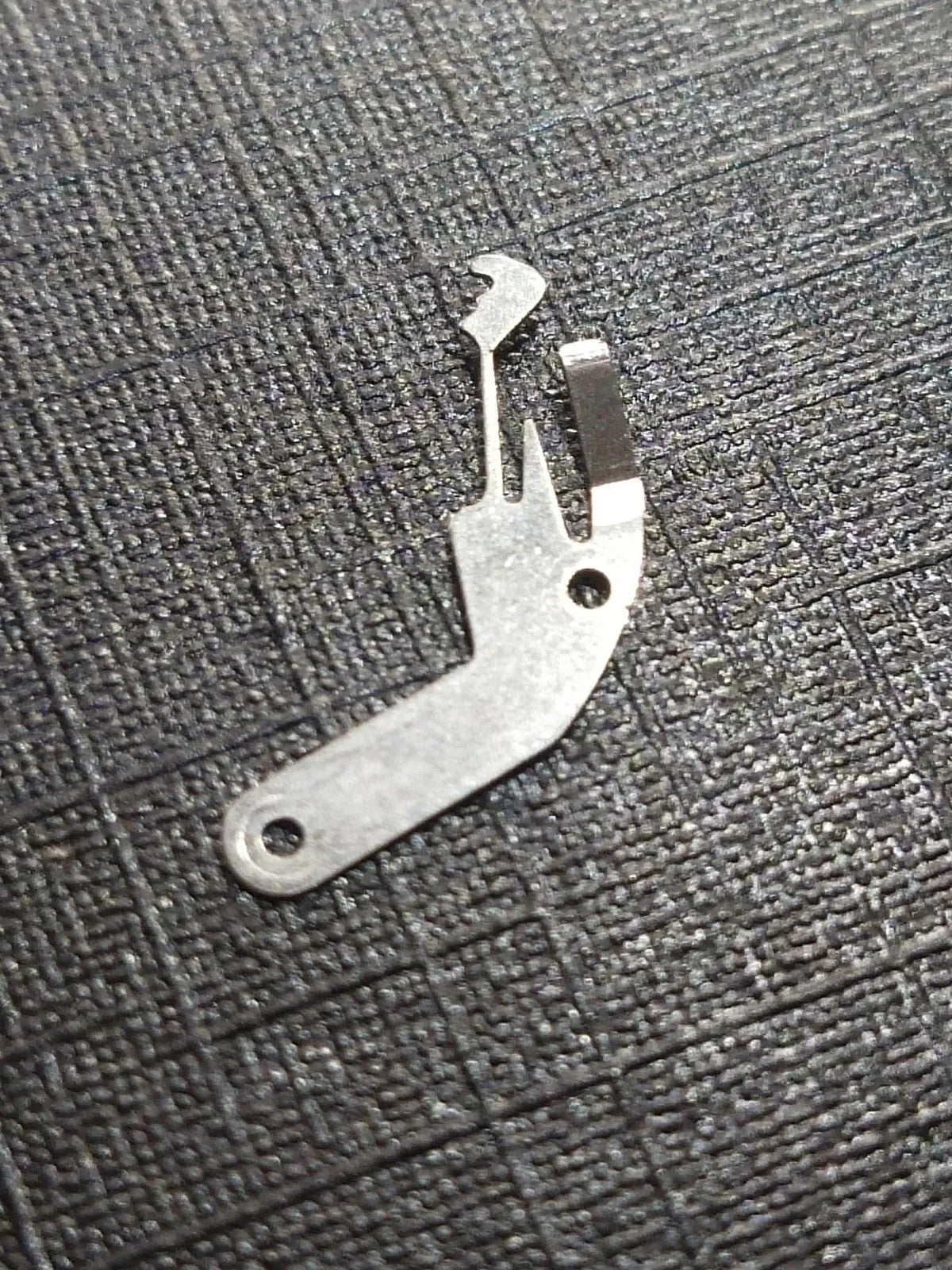 Seiko Part. 389 940 Sitting lever Axel Spring Cal. M158A (1pc