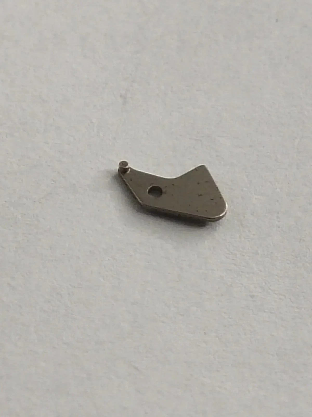 NOS SEIKO PARTS / Sitting lever/ Part . 383 943 /1pc Cal.66B/ 1Pc