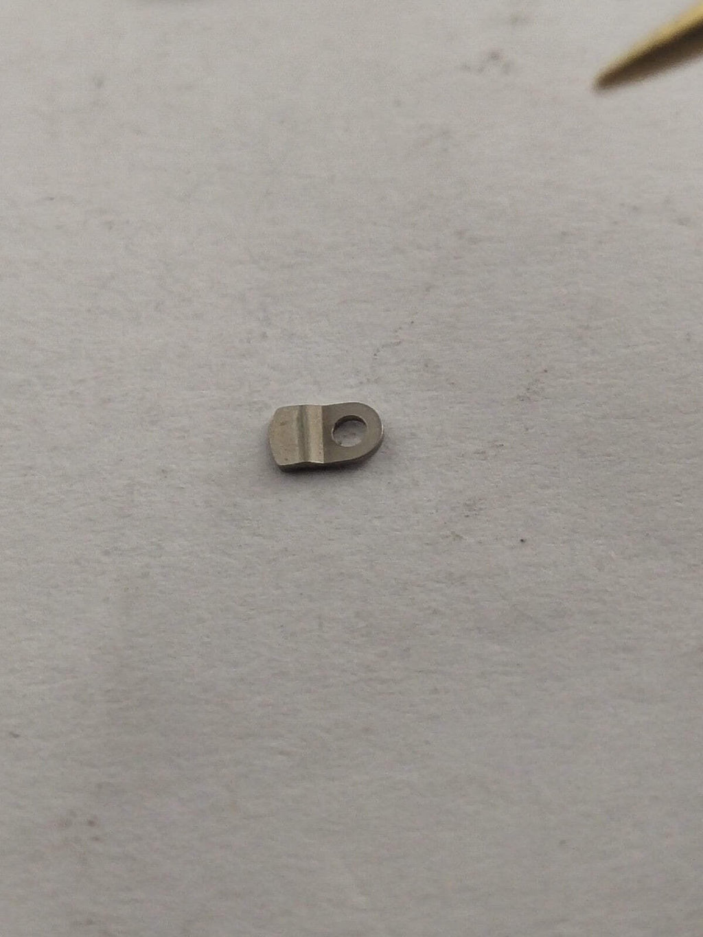 NOS OMEGA Watch Case Clamp with screws /3.3MM×2MM/ Part 1911