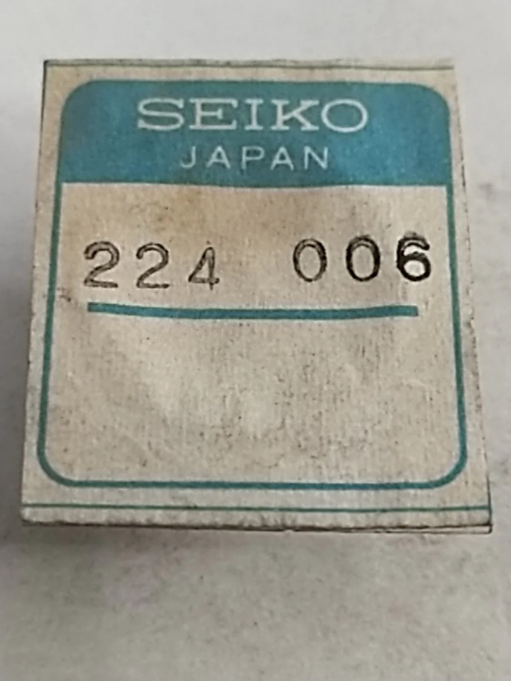 NOS Seiko Part . 224 006 Central wheel and Pinion With Cannon Pinion