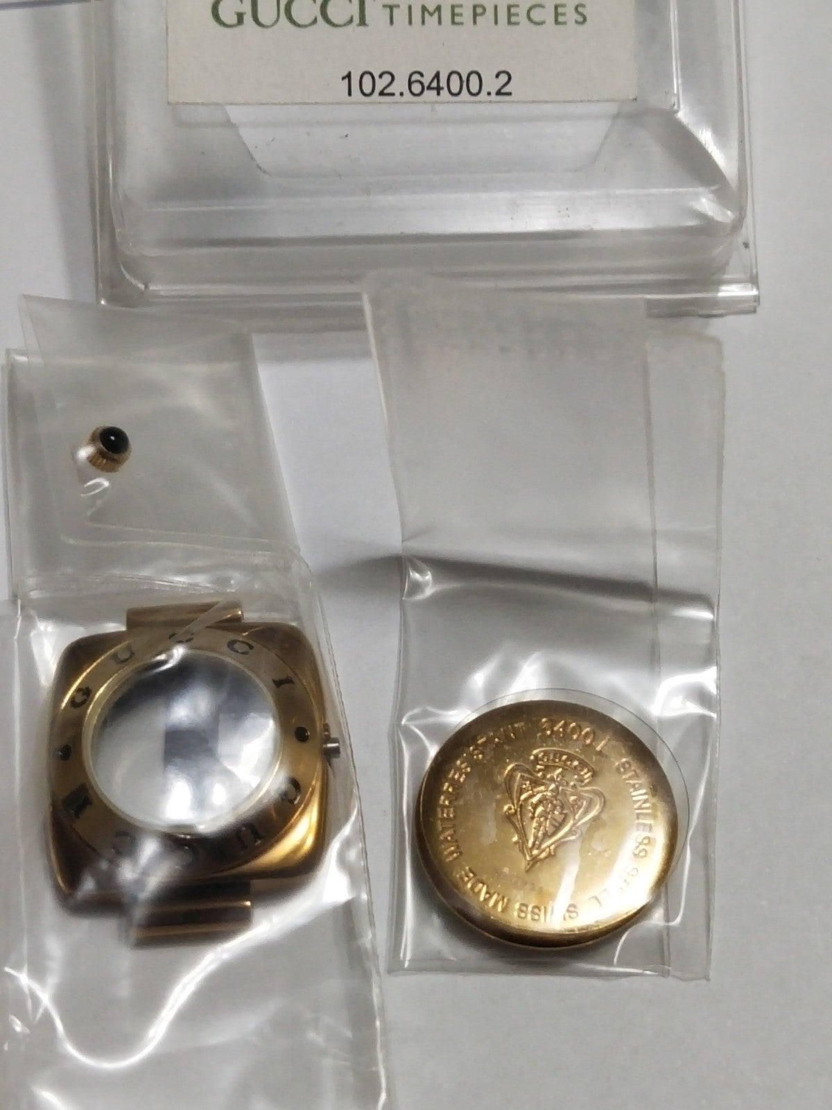 GUCCI Original / Complete Case/ Part No. 102.6400.2/ 6400L Gold color 